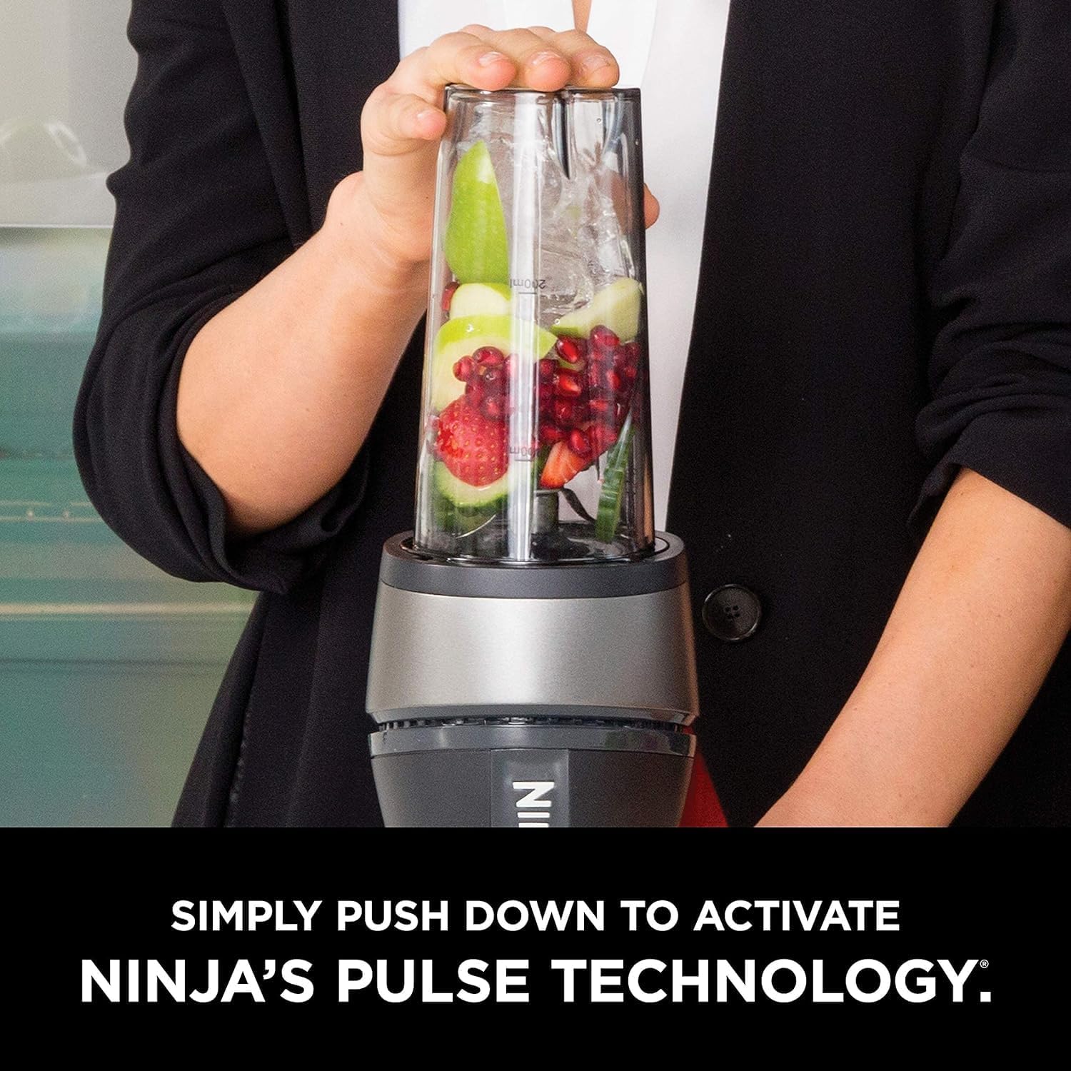Ninja Personal Blender for Shakes, Smoothies, Food Prep, and Frozen Blending with 700-Watt Base and (2) 16-Ounce Cups with Spout Lids (QB3001SS) (Renewed)