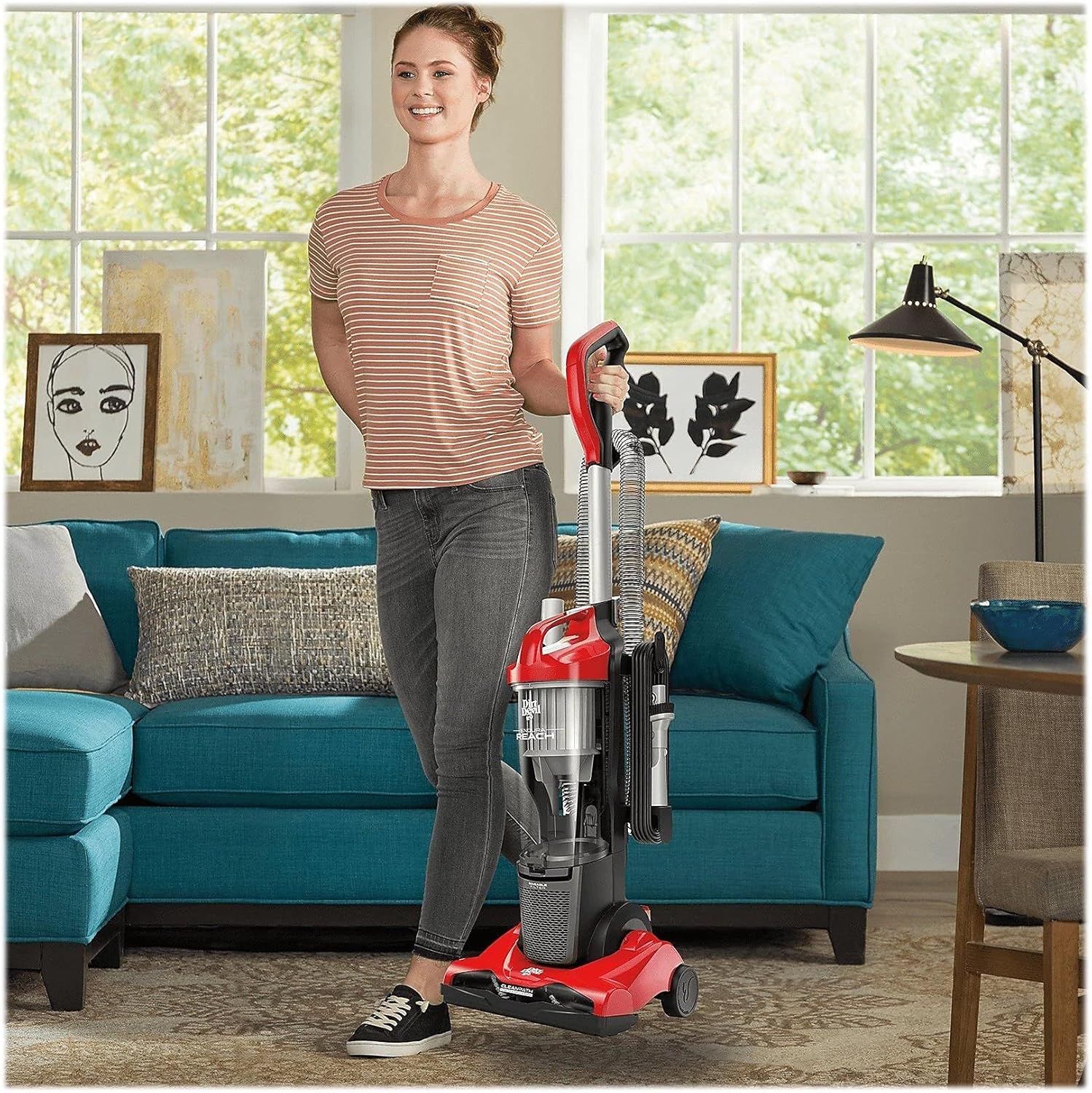 Dirt Devil Endura Reach Upright Bagless Vacuum Cleaner for Carpet and Hard Floor, Powerful, Lightweight, Corded Vacuum Cleaners for Home Use