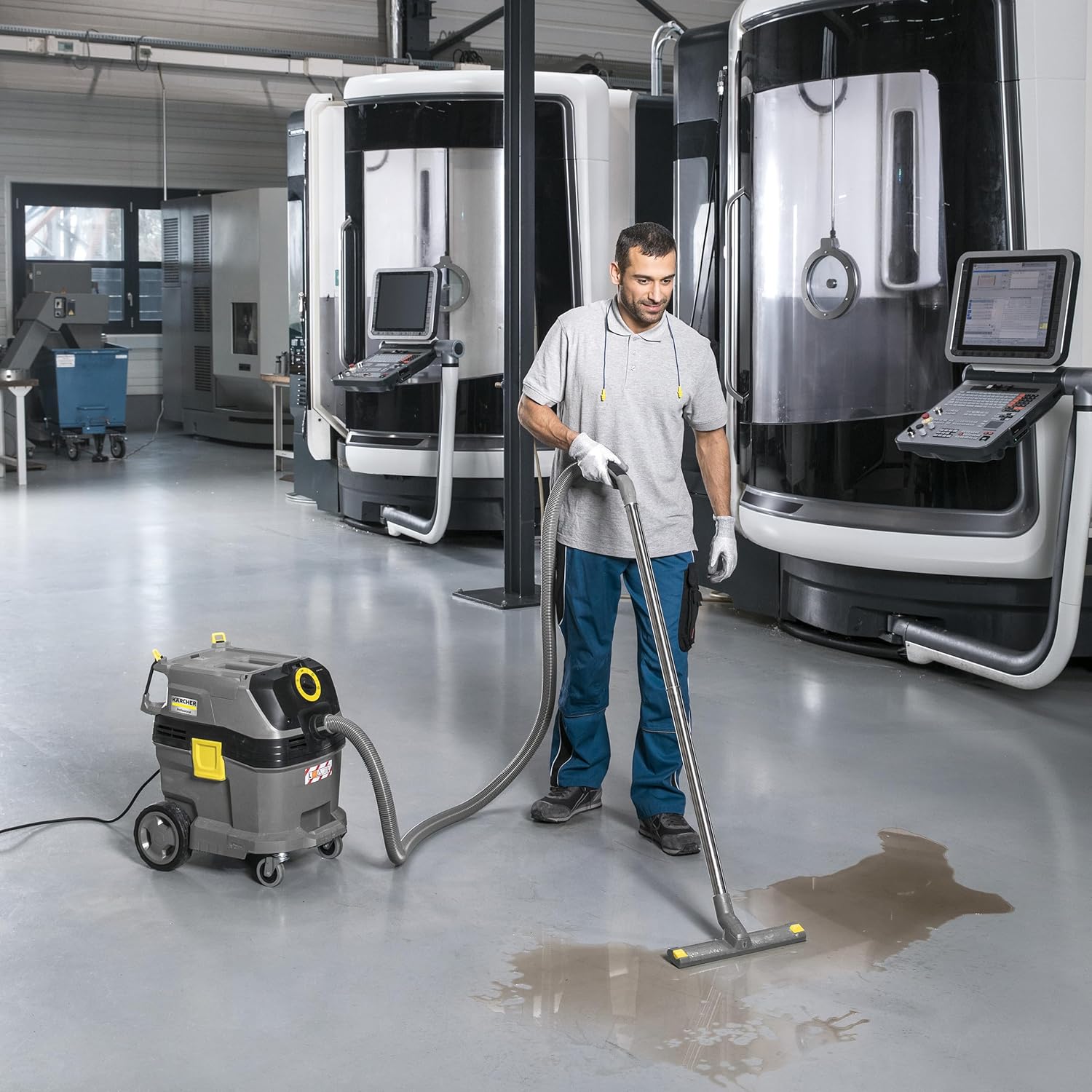 Kärcher 1.148-201.0, Wet and Dry Vacuum Cleaner NT 30/1 Tact L, Yellow | Black, 0