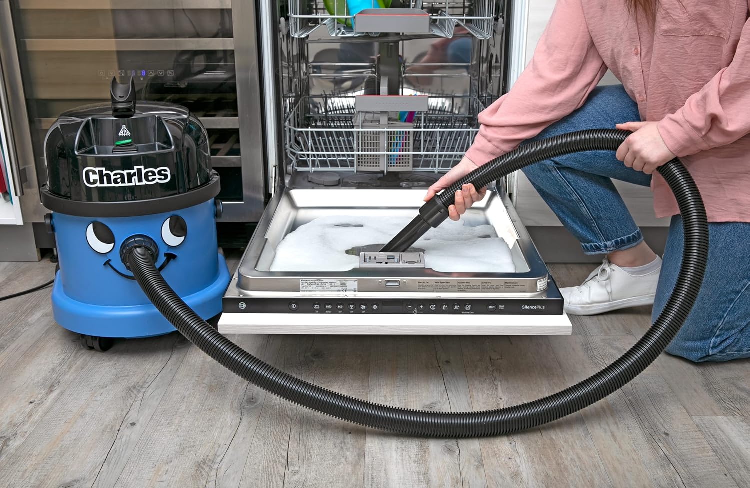 NUMATIC Charles VACUM Clean CVC370 240V