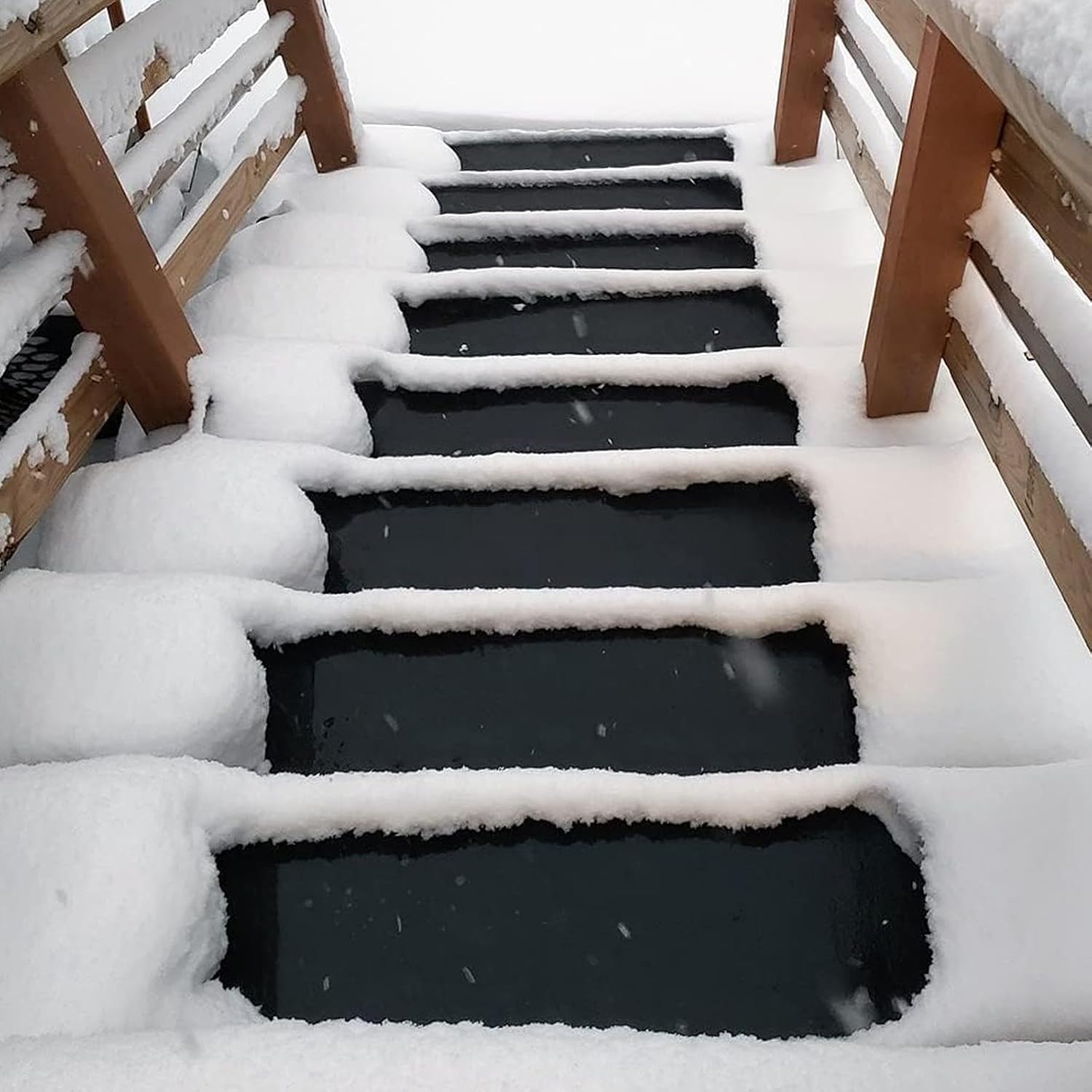 Heated Snow Melting Mats, Snow Melting Mats Outdoor Anti Slip Cold Resistance Long-Lasting Durability Easy Installation, Heated Floor Mat for Driveways Stairways Porches(33 * 150,30 Slice)