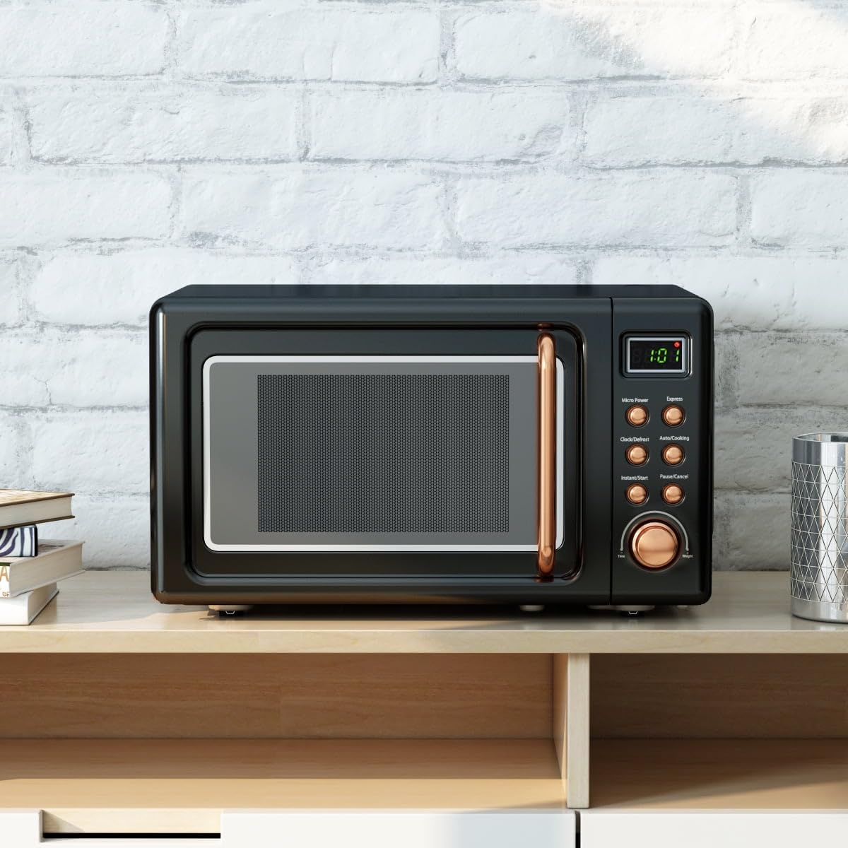 Retro 0.7 Cu.ft Countertop Microwave Oven with LED Display - 700W, Glass Turntable, Rose Gold