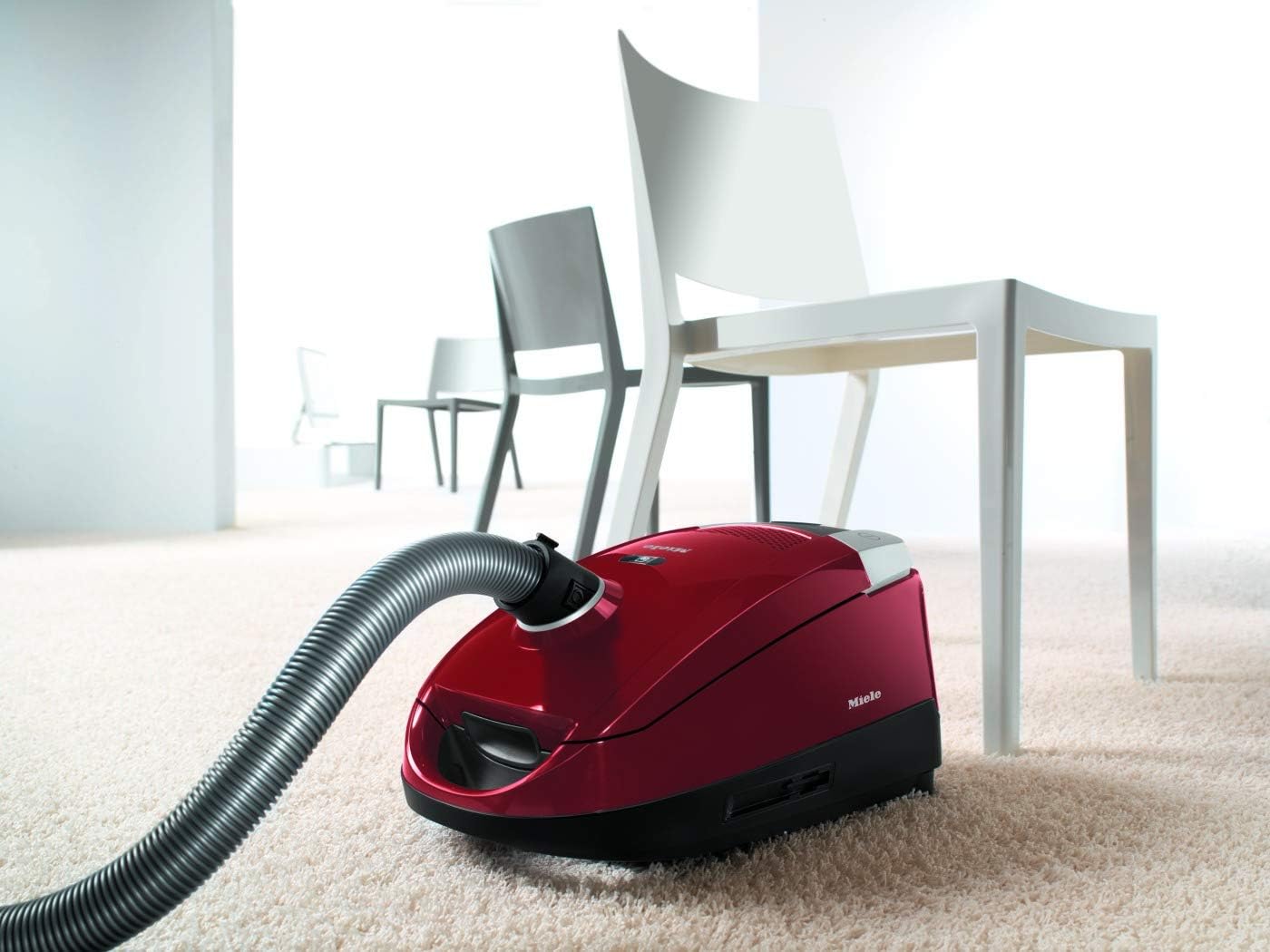 Miele Compact C2 Cat & Dog Canister Vacuum – Model 41DBE430CDN (1200 W, Bagged, Electrobrush + Hard-Floor Brush, Autumn Red)