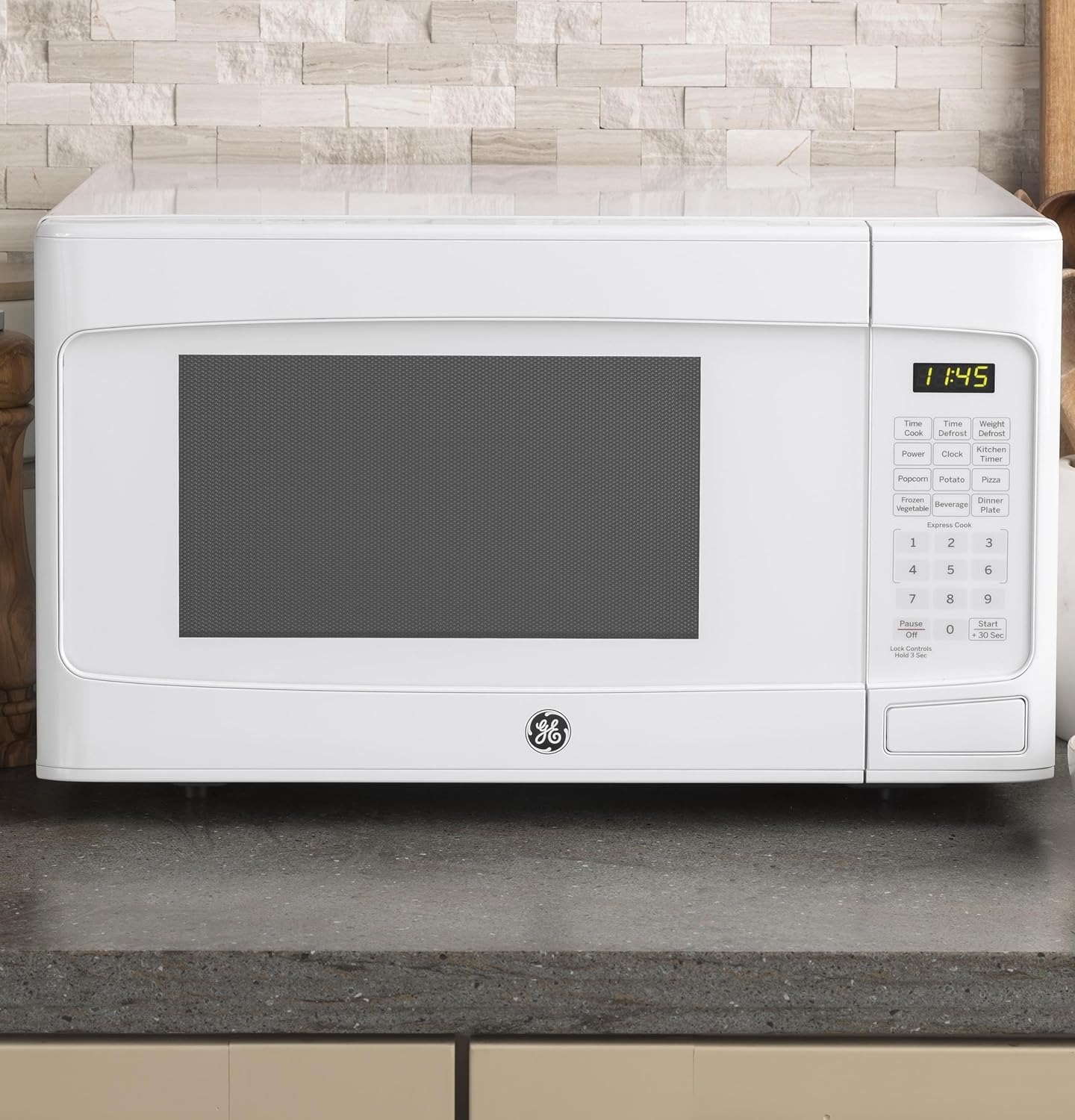 1.1 Cu. Ft. Capacity Countertop Microwave Oven