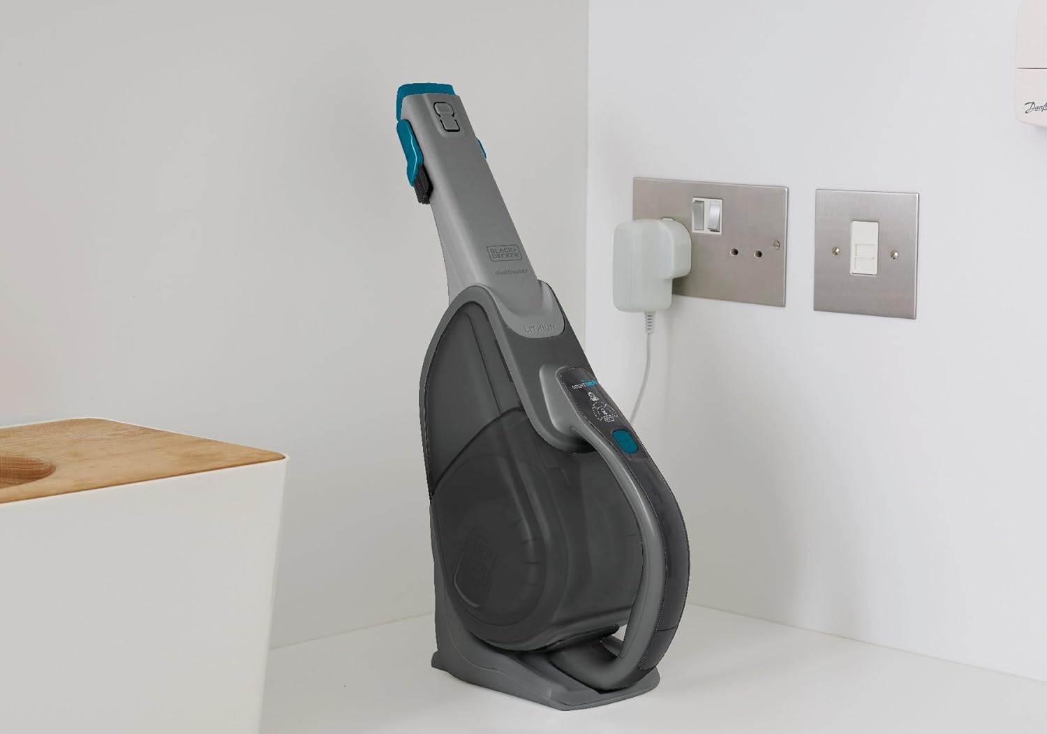 BLACK + DECKER DVJ325BF Portable Vacuum Cleaner - Portable Vacuum Cleaners (Dry, Bagless, Lithium-Ion (Li-Ion), Cyclonic, Blue, Grey, Plastic)