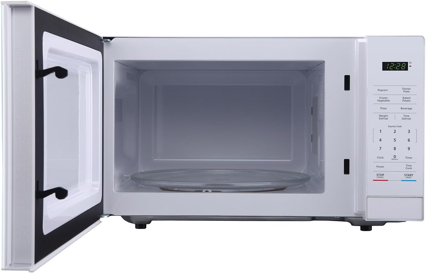Magic Chef Compact Countertop Microwave Oven, 1,000 Watts, White, 1.1 Cu. Ft. - Digital Kitchen Appliance with One-Touch Cooking, Child Lock, Timer, Reheat, Defrost, and 10 Power Levels