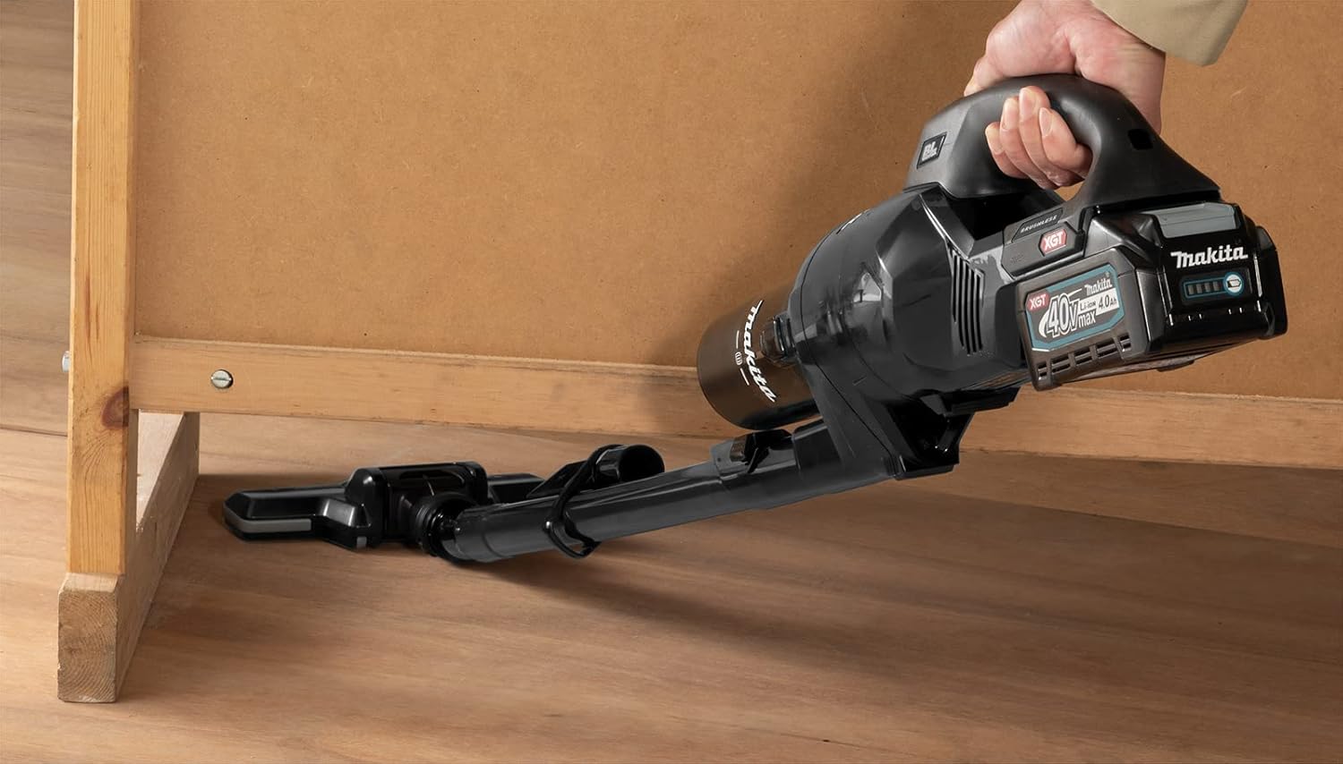 Makita CL003GZ04 40V Max Li-ion XGT Brushless Vacuum Cleaner – Batteries and Chargers Not Included