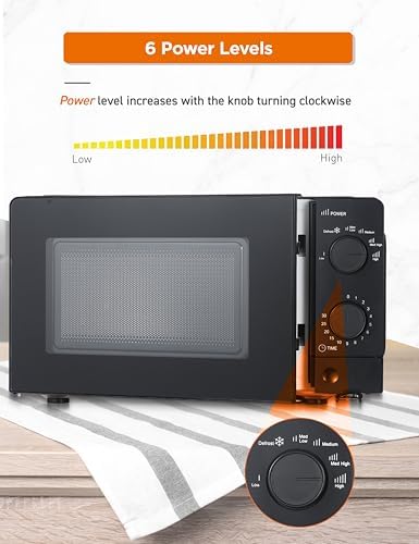 Commercial Chef 0.6 Cu. Ft. Countertop Microwave Oven, Mechanical Dial Controls, 700W, Pull Handle Door, 6 Power Levels, CHM660B, Black