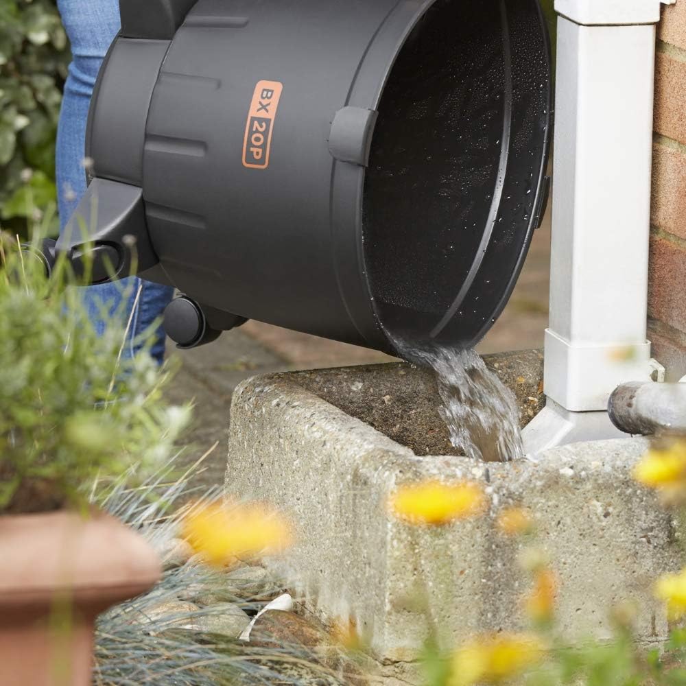 Black+Decker BXVC20PE Wet and Dry Vacuum Cleaner (1200 W, 20 L)