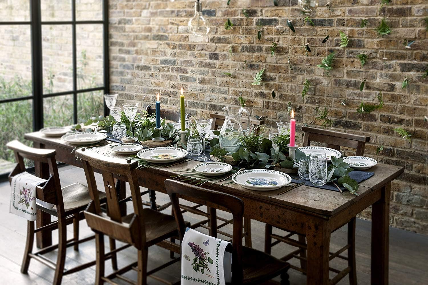 Portmeirion Botanic Garden 7oz Teacup & Saucer (Set of 4) - Poppy Motif, Drum Shaped Porcelain Tea Set, Chip-Resistant Glaze - Dishwasher, Microwave, Freezer, Oven Safe - Floral Afternoon Tea