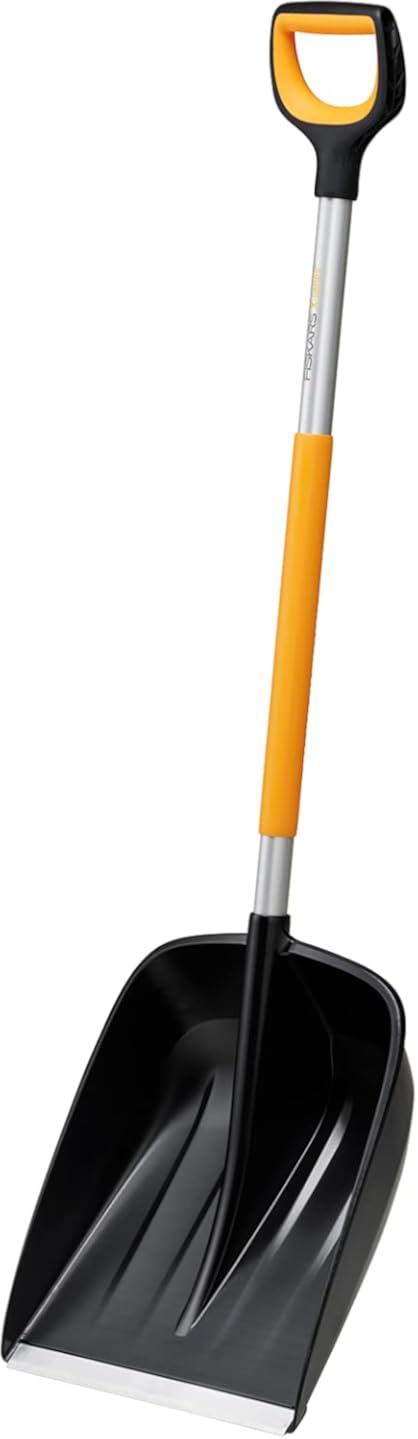 Fiskars Snow Shovel for Small and Large Amounts of Snow, X-Series, Length: 132 cm, Aluminium/Polymer, Black/Orange/Grey, 1057177