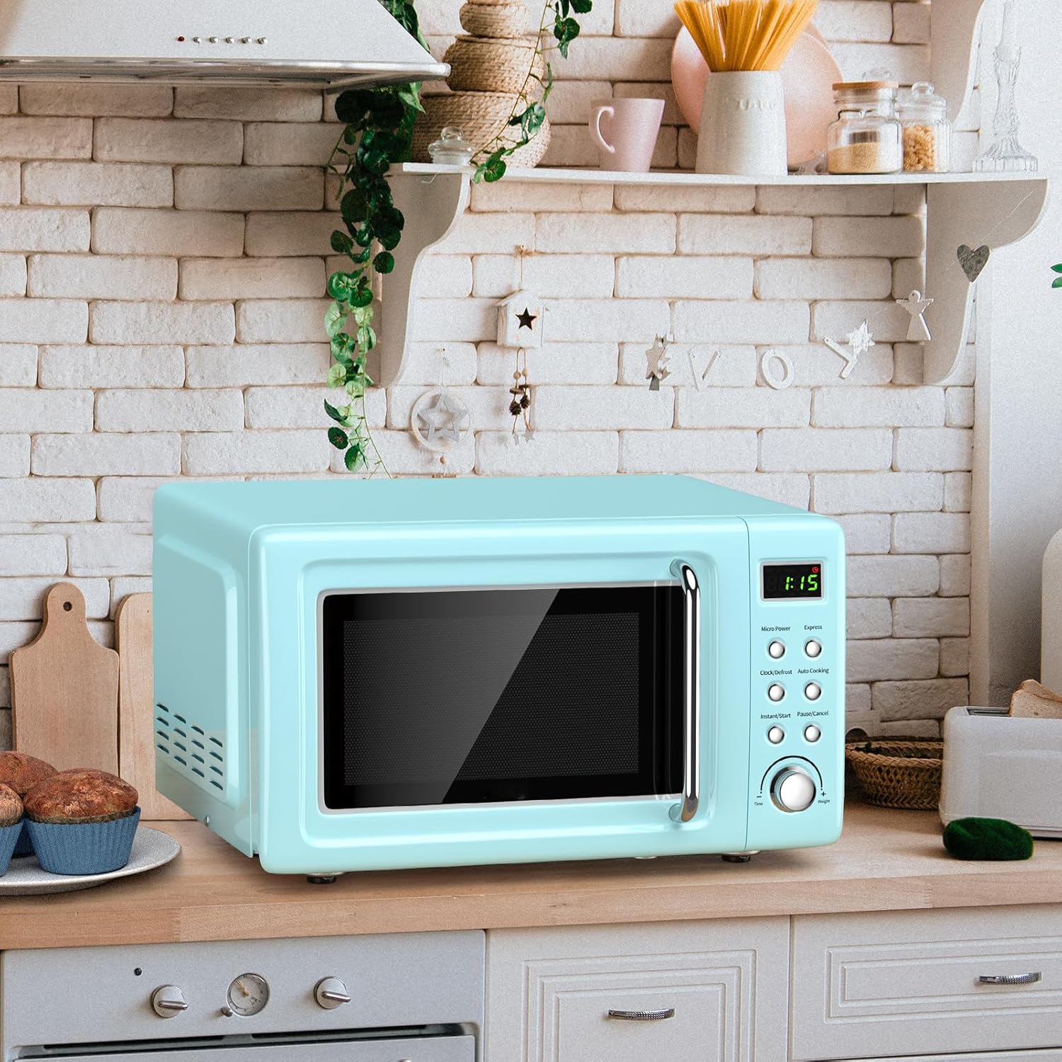 Moccha Retro Microwave, 0.7Cu.ft Compact Microwave, 700-Watt Countertop Microwave Ovens w/5 Micro Power, Delayed Start Function, LED Display, Child Lock, Small Microwave (Green)