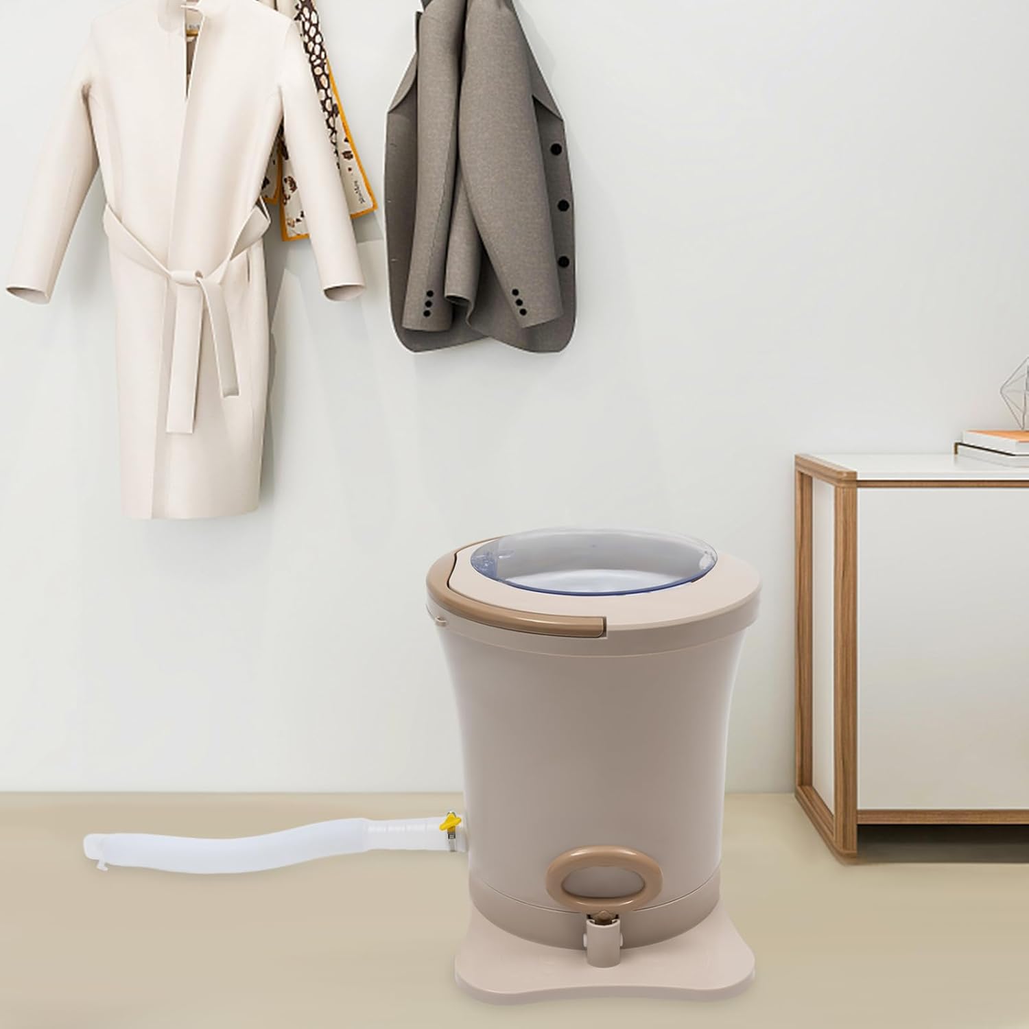 Mini Manual Dehydrator Washing Machine, Portable Foot Operated Non-Electric Dehydrator, Compact Washer Spin Dryer, Manual Draw Cord Dryer for Apartments, Dormitories, Hotels (White)