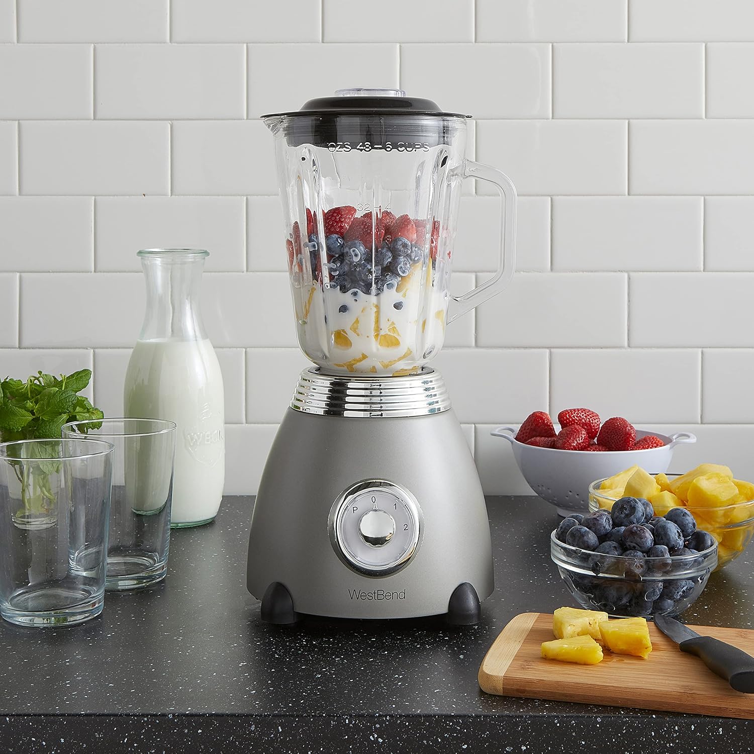 West Bend Blender Retro-Styled 3 Speeds with 48 oz Glass Blending Jar and Stainless Steel Blade, 500-Watts, Gray