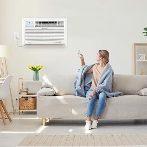 Keystone 12,000 BTU Wall Air Conditioner with Dehumidifier and Supplemental Heat, 230V, Quiet Wall AC for Small and Medium Sized Rooms up to 550 Sq.Ft. with Remote Control, White
