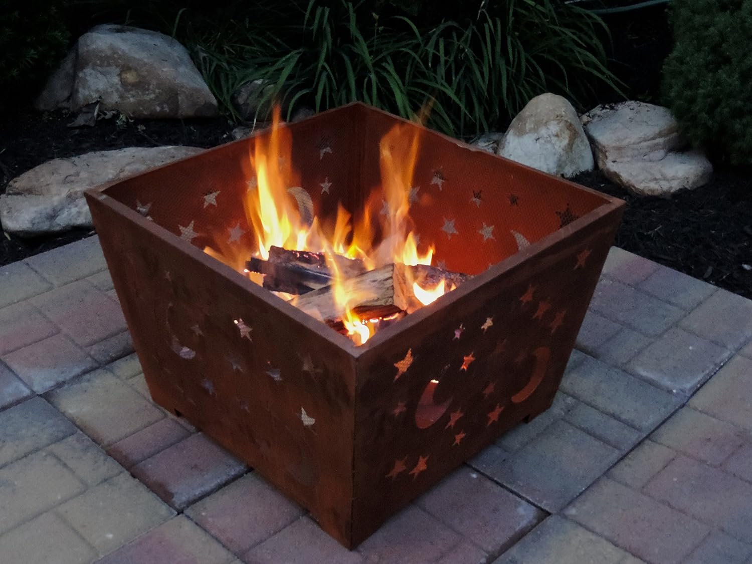 Esschert Design FF1004 Star and Moon Fire Basket