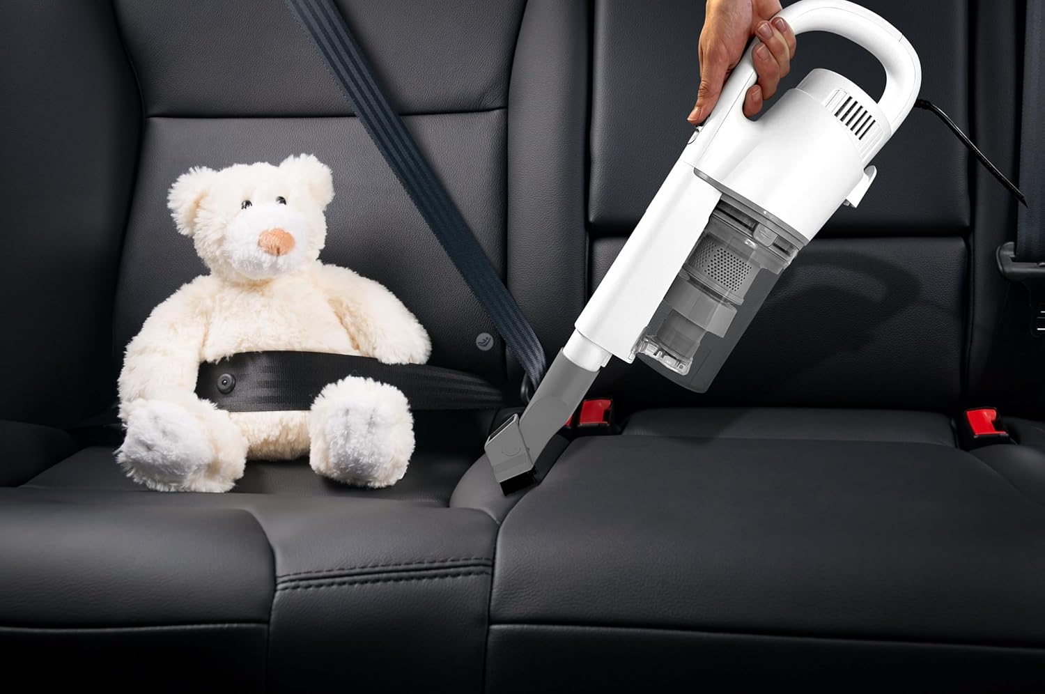 Powerful 650W Vertical Vacuum Cosmos | Cyclonic Technology | Bagless & Lightweight | 2-in-1 Design | Efficient Cleaning Solution