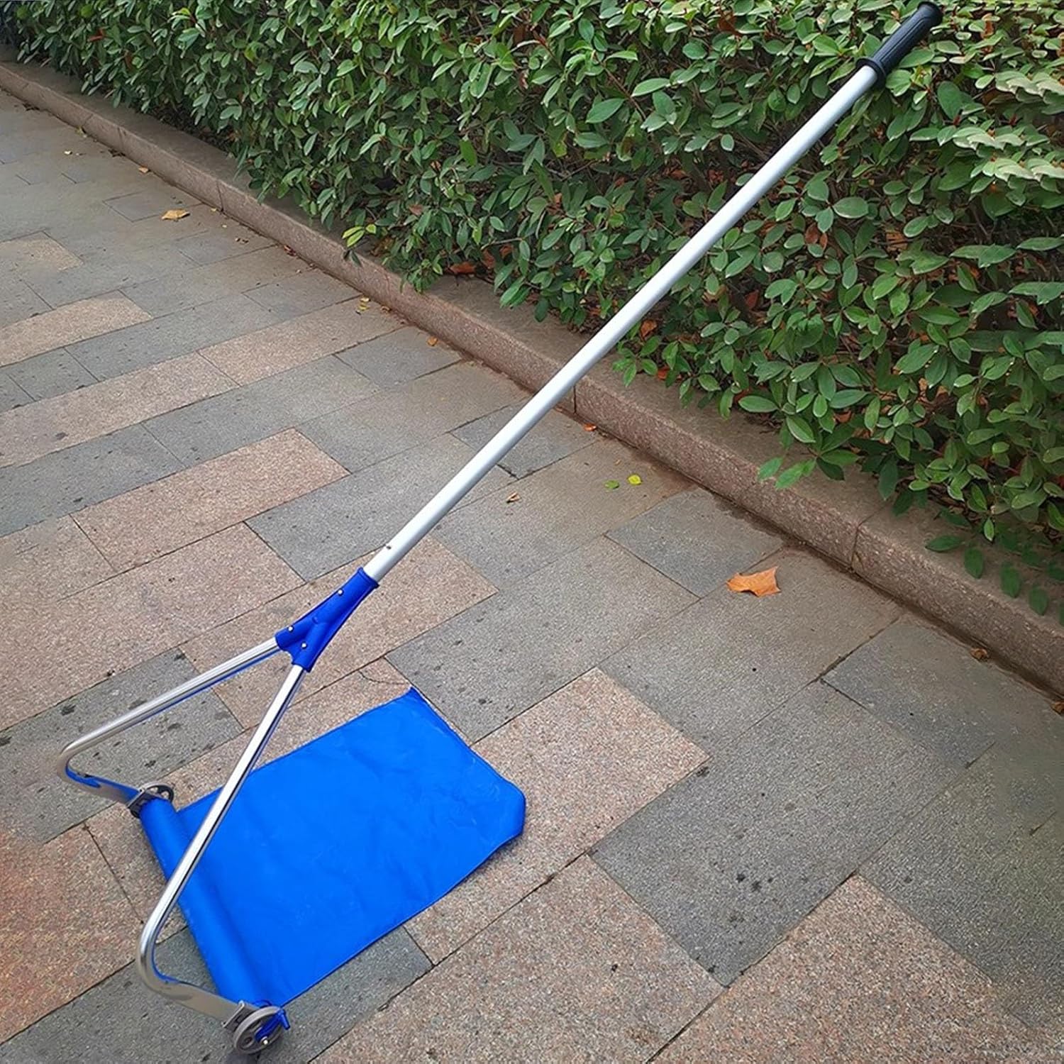 Lightweight Telescopic Roof Snow Rake with Wheels - 6.2-21 ft Adjustable Snow Removal Scraper for Pitched Roofs, Includes Durable Oxford Cloth Shovel for Easy Use