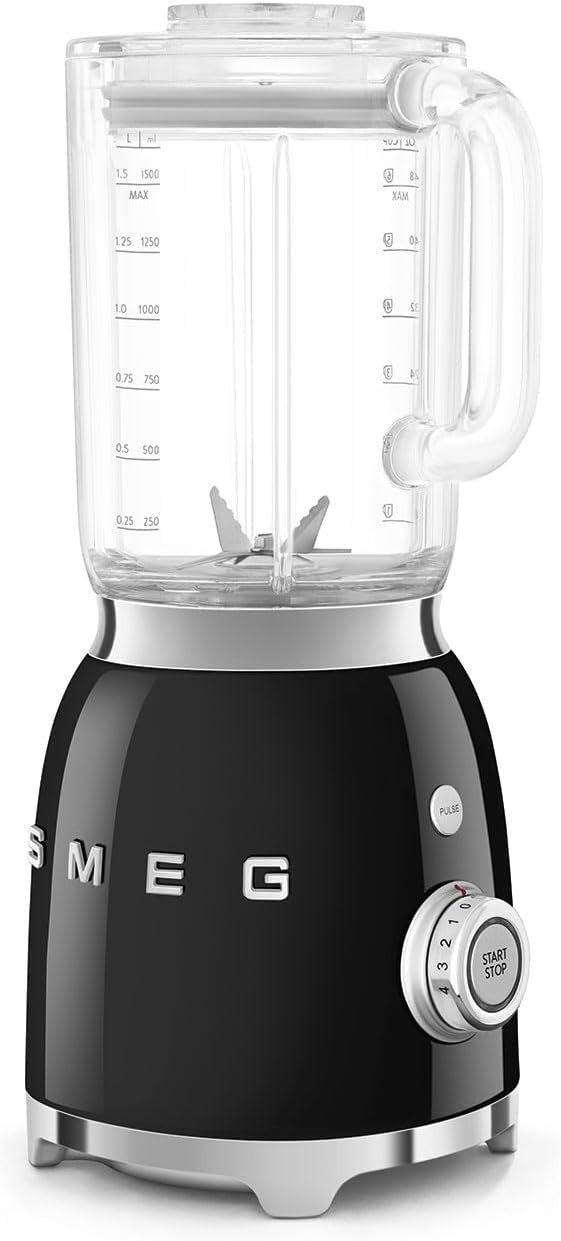 SMEG BLF03 Retro Style Blender – 600W Countertop Blender with 48 oz BPA-Free Jug, 3 Speeds + Pulse, Ice Crush & Smoothie Functions – 50s-Inspired Design-Black