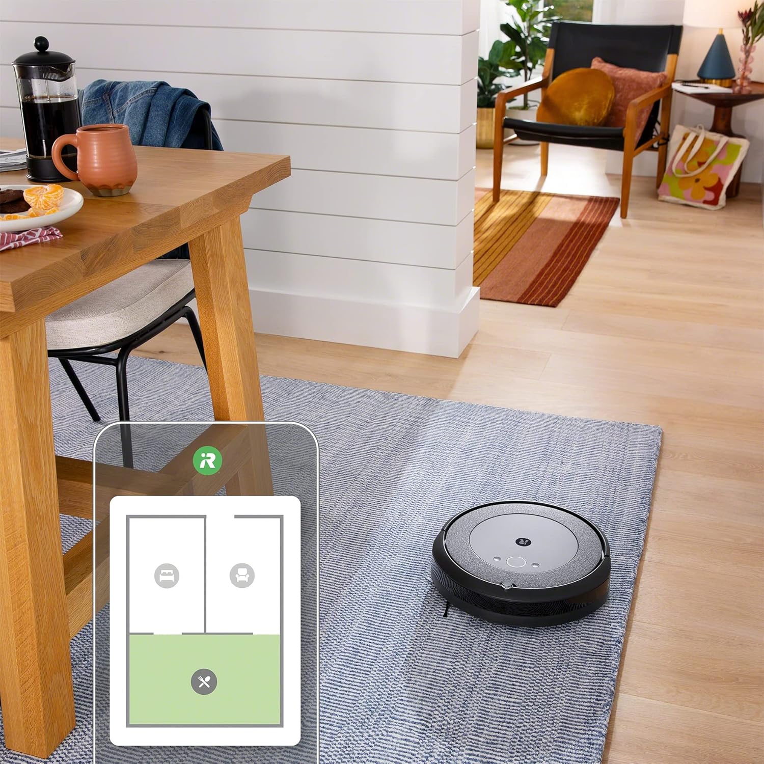 iRobot Roomba i1 (1152) Robot Vacuum - Wi-Fi Connected Mapping, Works with Google, Ideal for Pet Hair, Carpets (Renewed)