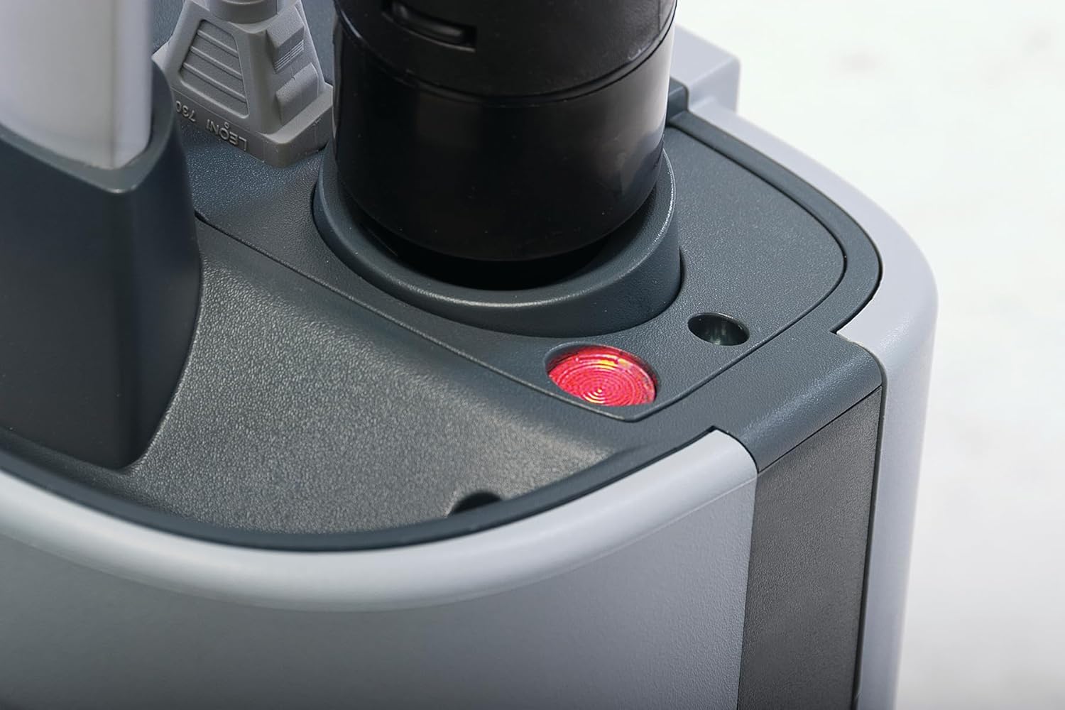 Advance VU500 12 Upright Vacuum Model Number 107404753, Grey