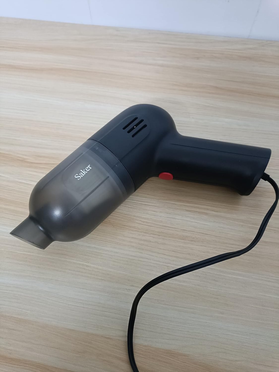 Saker Hand-held Vacuum Cleaners