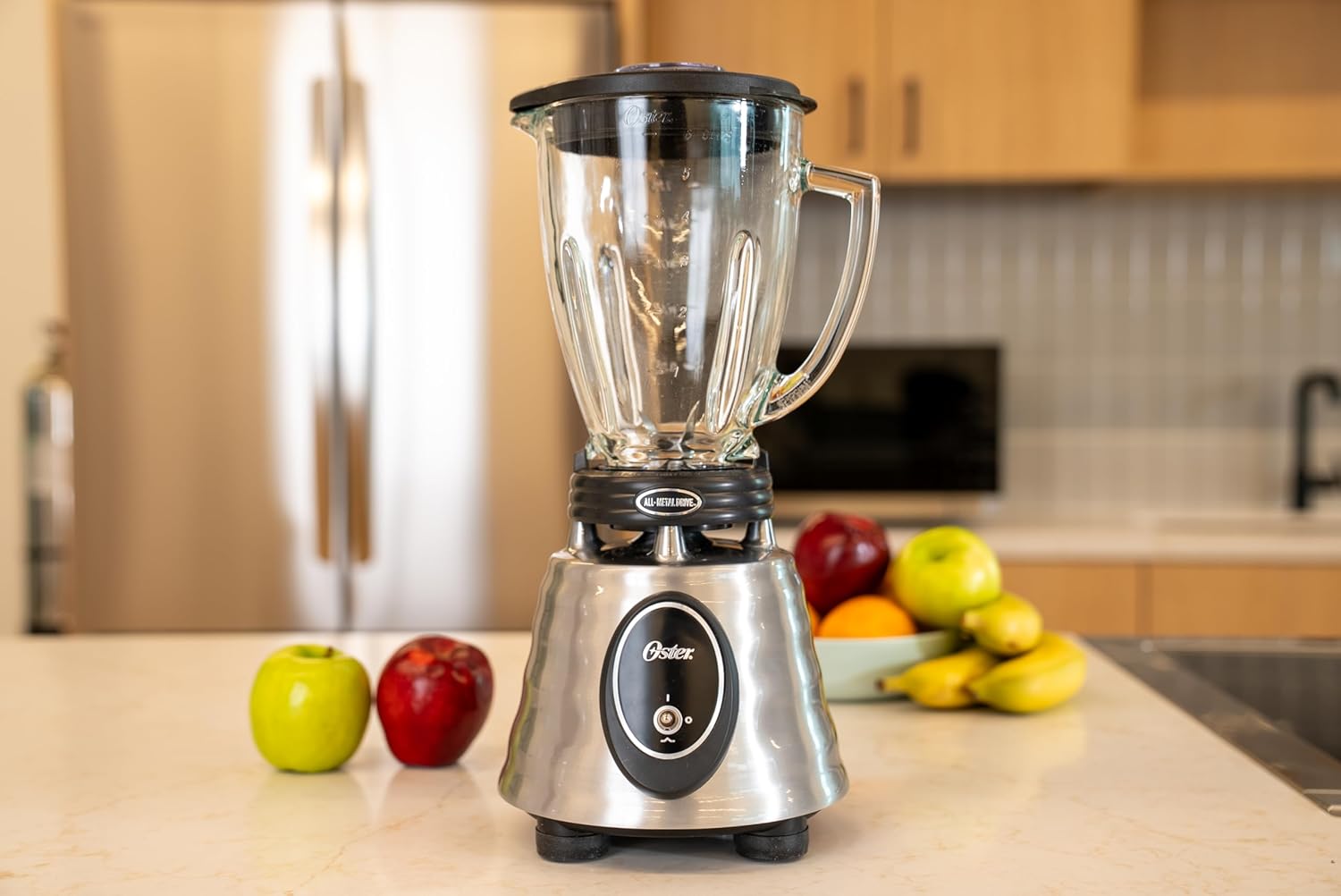 Oster Classic Series Heritage Blender with 6-Cup Glass Jar, 1000W Power, Stainless Steel Countertop Kitchen Blender
