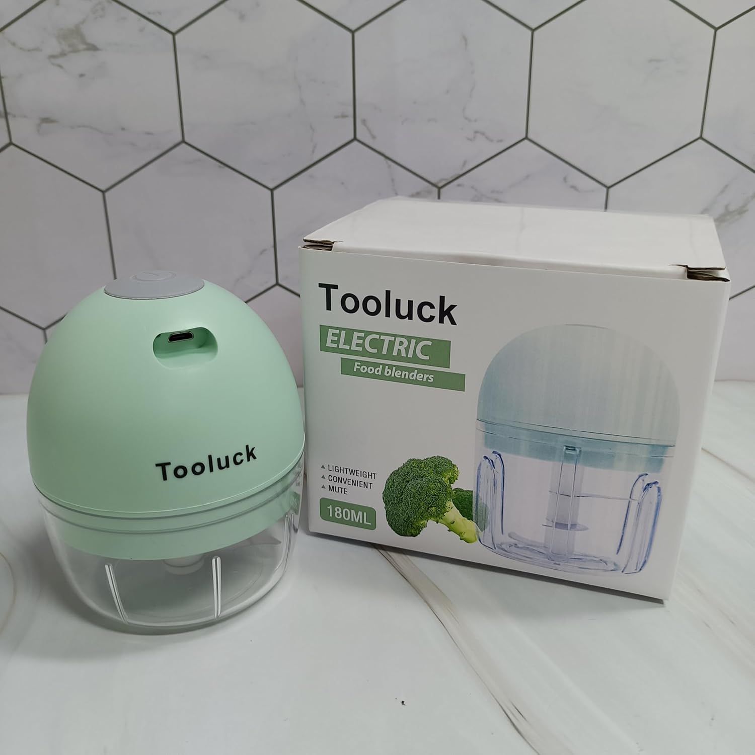 TOOLUCK High-Power Electric Food Blender with 6 Stainless Steel Blades, 2L BPA-Free Jar, 10-Speed Settings, and Pulse Function for Smoothies, Soups, and More