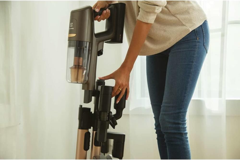Electrolux Ultimate800, EHVS85W3AM, Complete Home Lightweight Cordless Stick Vacuum, Motorized Nozzles, 5-Step Filtration, LED Smart Display, for Floors, Upholstery, Mattresses, in Mahogany Bronze