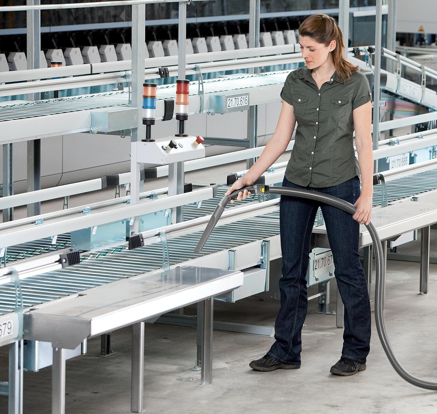 Kärcher 1.148-201.0, Wet and Dry Vacuum Cleaner NT 30/1 Tact L, Yellow | Black, 0