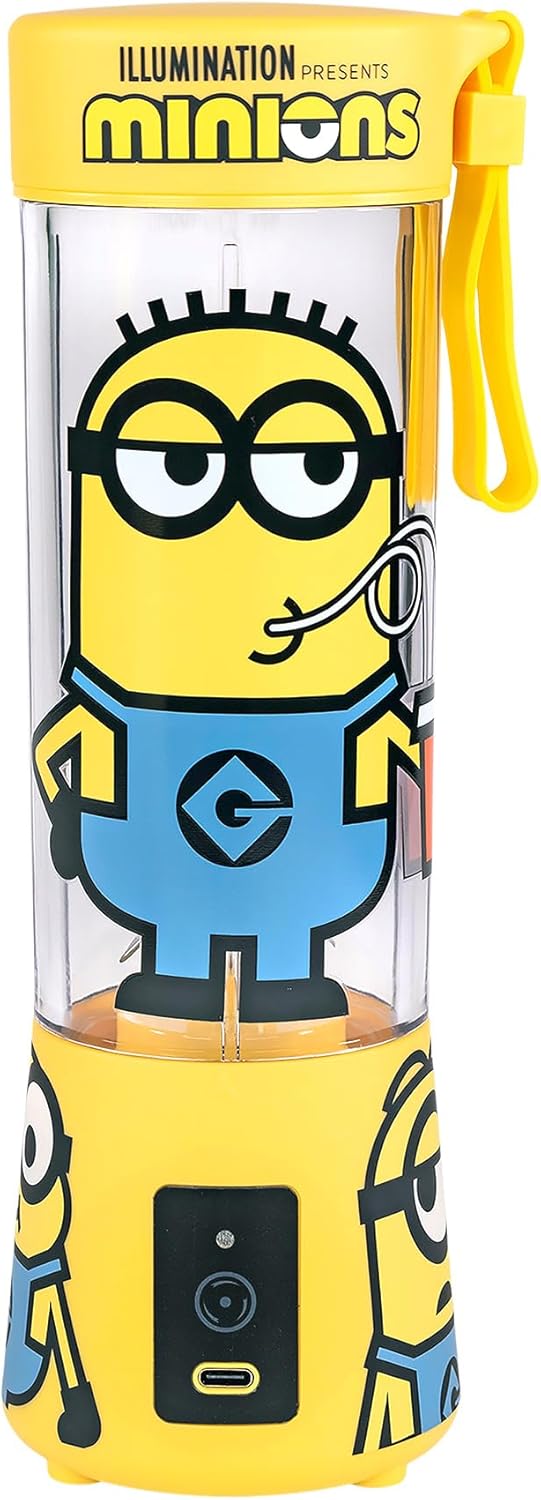 Uncanny Brands Minions USB-Rechargeable Portable Blender