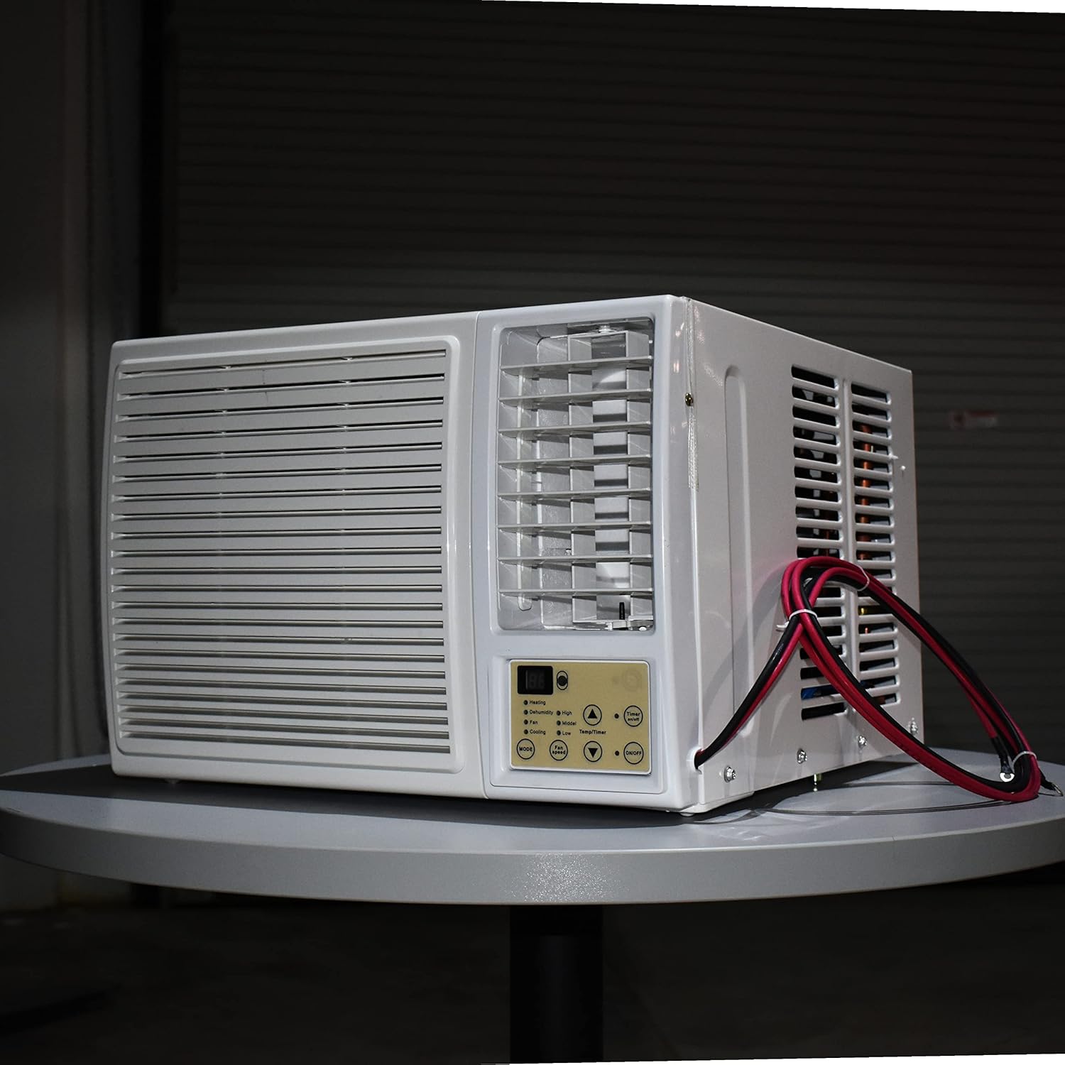 24V DC battery powered Window Air Conditioner 0.75 Ton Heat Pump (24V DC 9000 BTU/h)