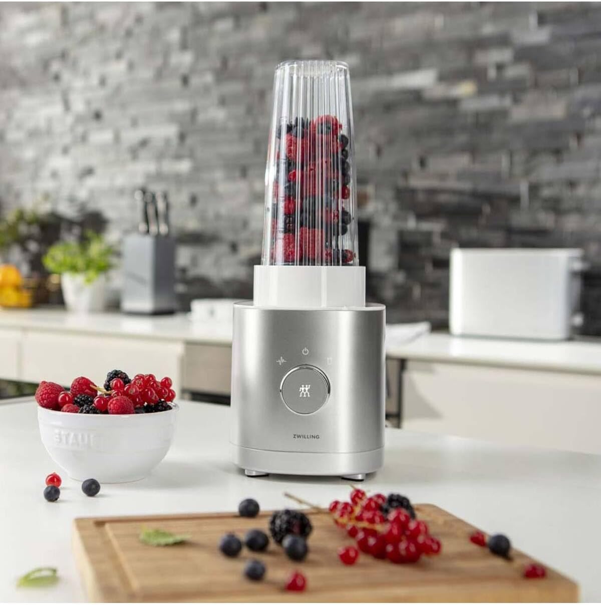 ZWILLING Enfinigy Blender and Smoothie Maker Mixer with Stainless Steel Cross Blade and 600 Watt Powerful Motor Silver