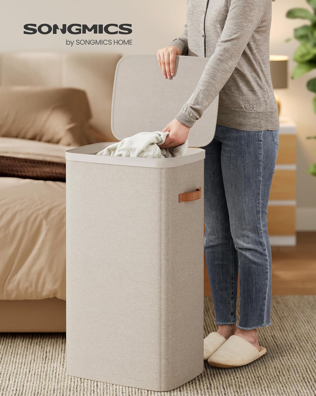 SONGMICS Laundry Basket, 26.4 Gal. Laundry Hamper, Easy Assembly, with Lid and Handles, Removable Liner, 16.5 x 12.6 x 29.5 Inches, Cappuccino Beige ULCB811LH01
