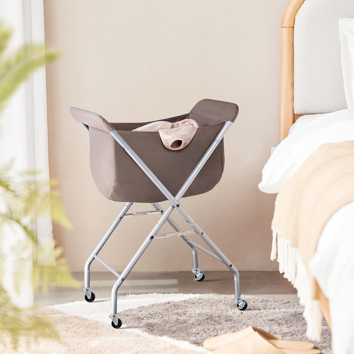 ELYKEN Laundry Cart with Wheels, 32”H Easy Rolling Laundry Hamper with Removable Liner Bag, Sturdy Metal Frame Clothes Basket with 4 Casters and 2 Brakes