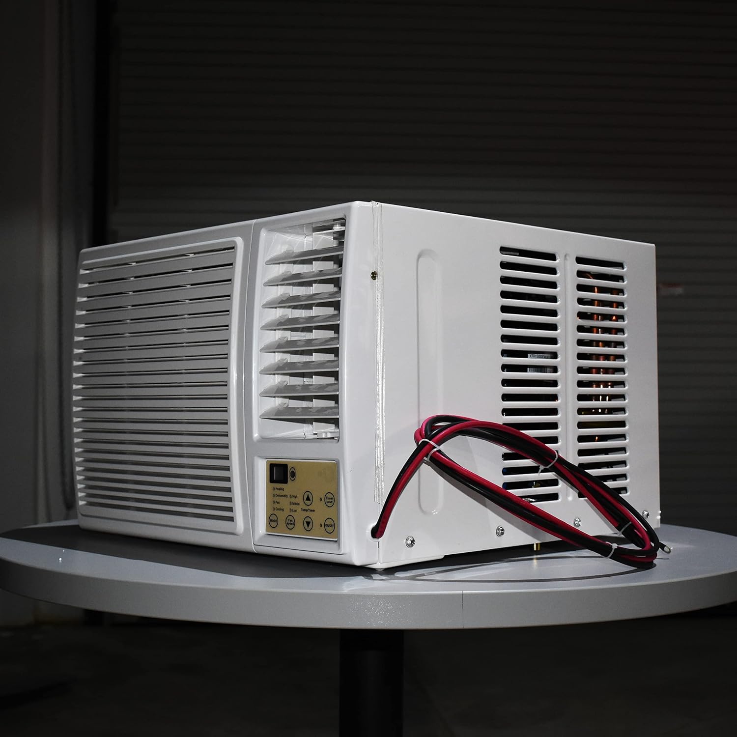 24V DC battery powered Window Air Conditioner 0.75 Ton Heat Pump (24V DC 9000 BTU/h)
