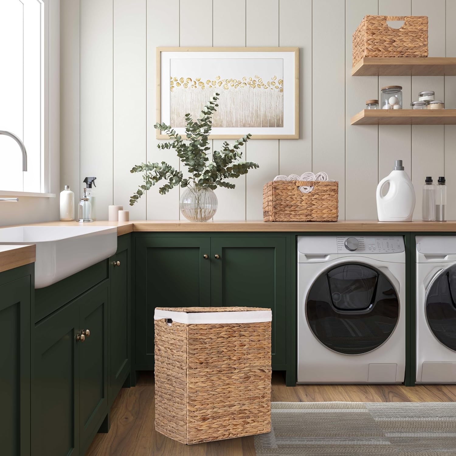 Seville Classics Premium Natural Handwoven Portable Laundry Bin Basket with Carrying Handles, Natural Water Hyacinth, Rectangular, Volume: 2.5 bushels or 3.1 cu. ft, 18.5