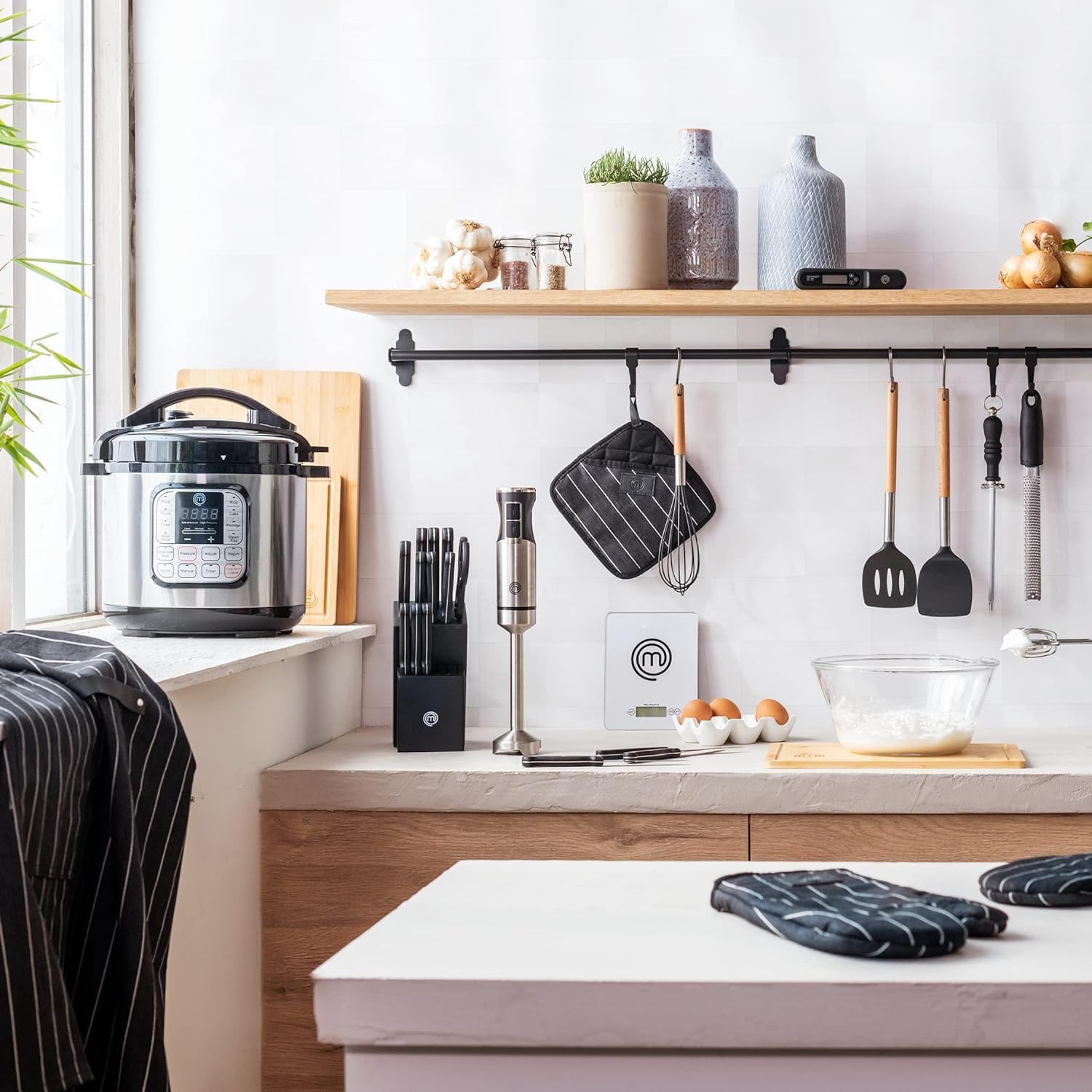 MasterChef Immersion Blender Handheld, Stainless Steel Hand Held Blending Stick Emulsifier, Puree Blender for Making Baby Food, Soup, Sauces etc, Powerful 400W Motor with Variable Speed Control