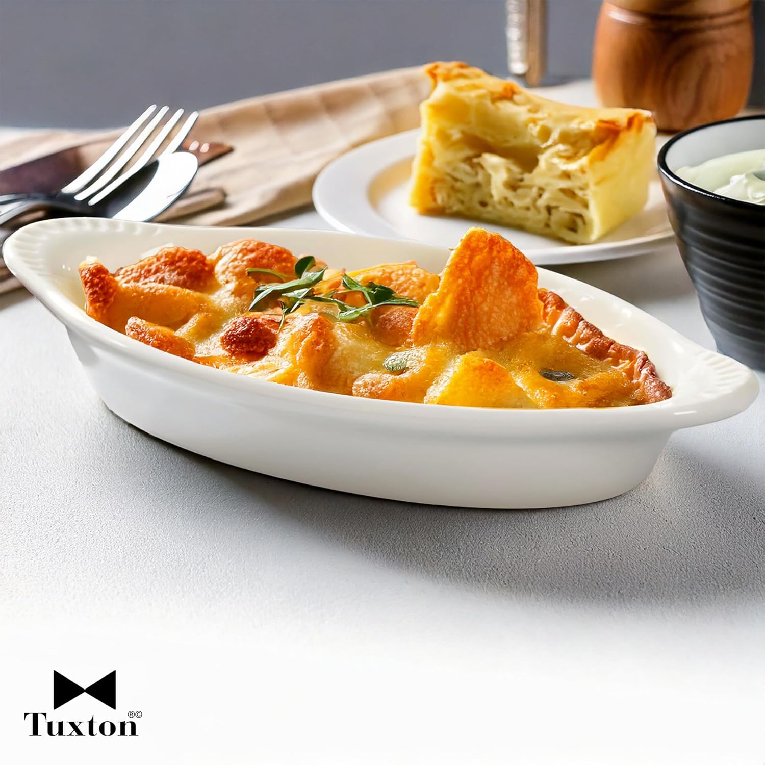 Tuxton China BEN-150 Welsh Rarebit, 17 oz., 10-5/8