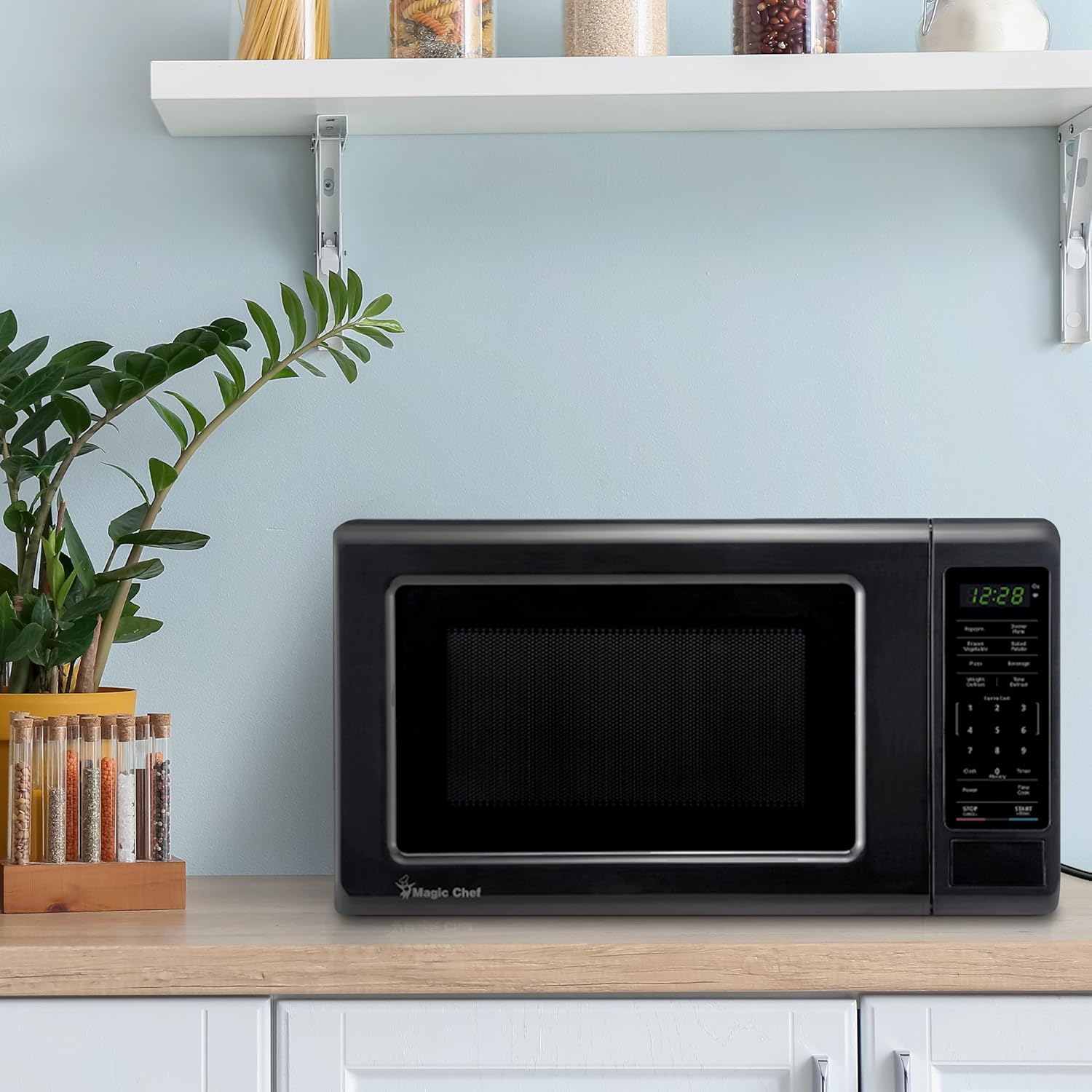 0.7 cu. ft. Countertop Microwave 700-Watt Digital Touch