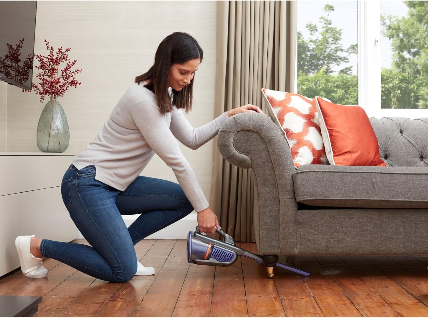 BHHV520BFP-QW - Aspirador de Mano GEN 11 Especial para mascotas con tecnología Smart TECH™ 18V 2,5Ah. Boquilla fina extensible y cepillo. Cargador Base.