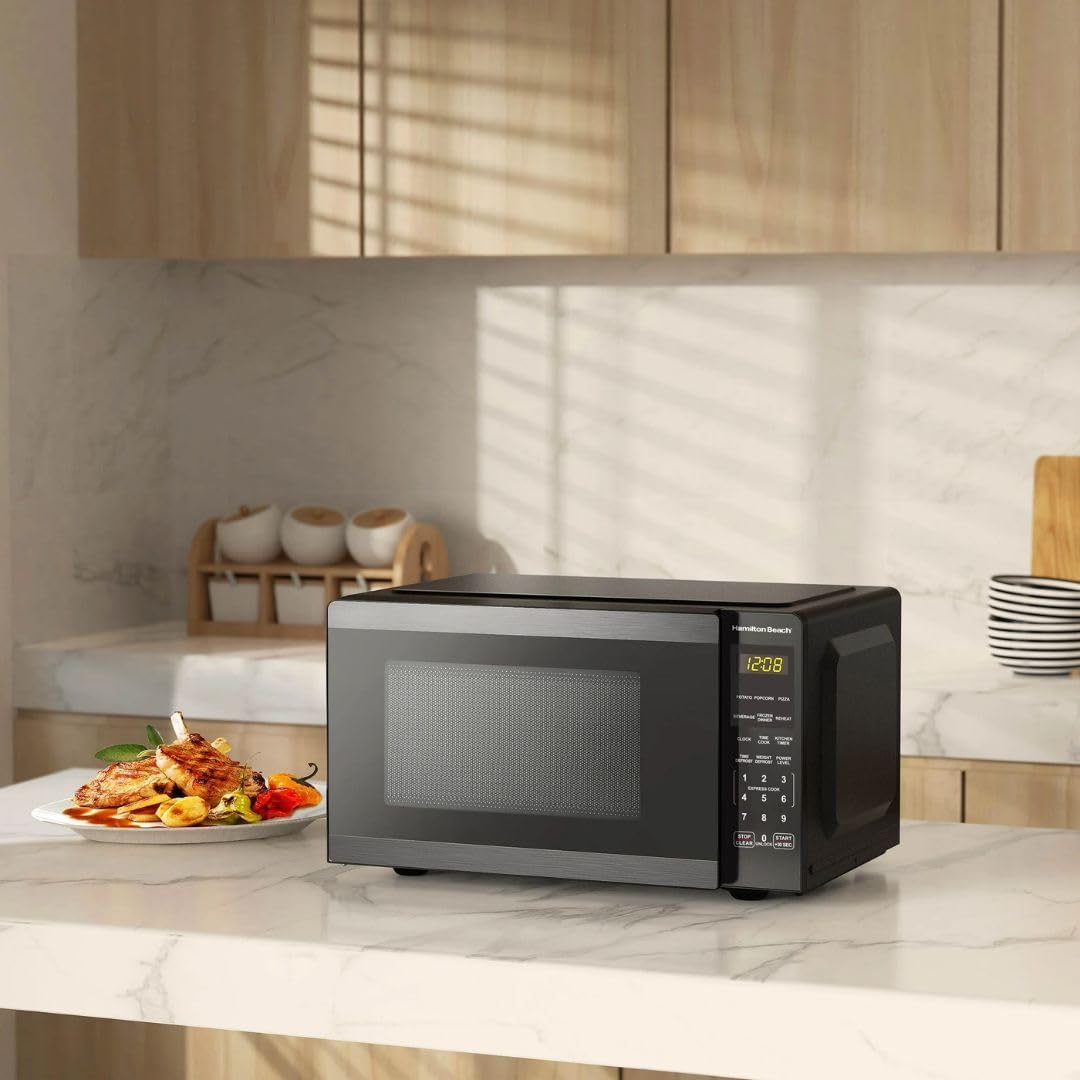 Hamiilton 0.9 Cu Ft Countertop Microwave Oven 900W Compact Stainless Steel with Easy-Touch Controls