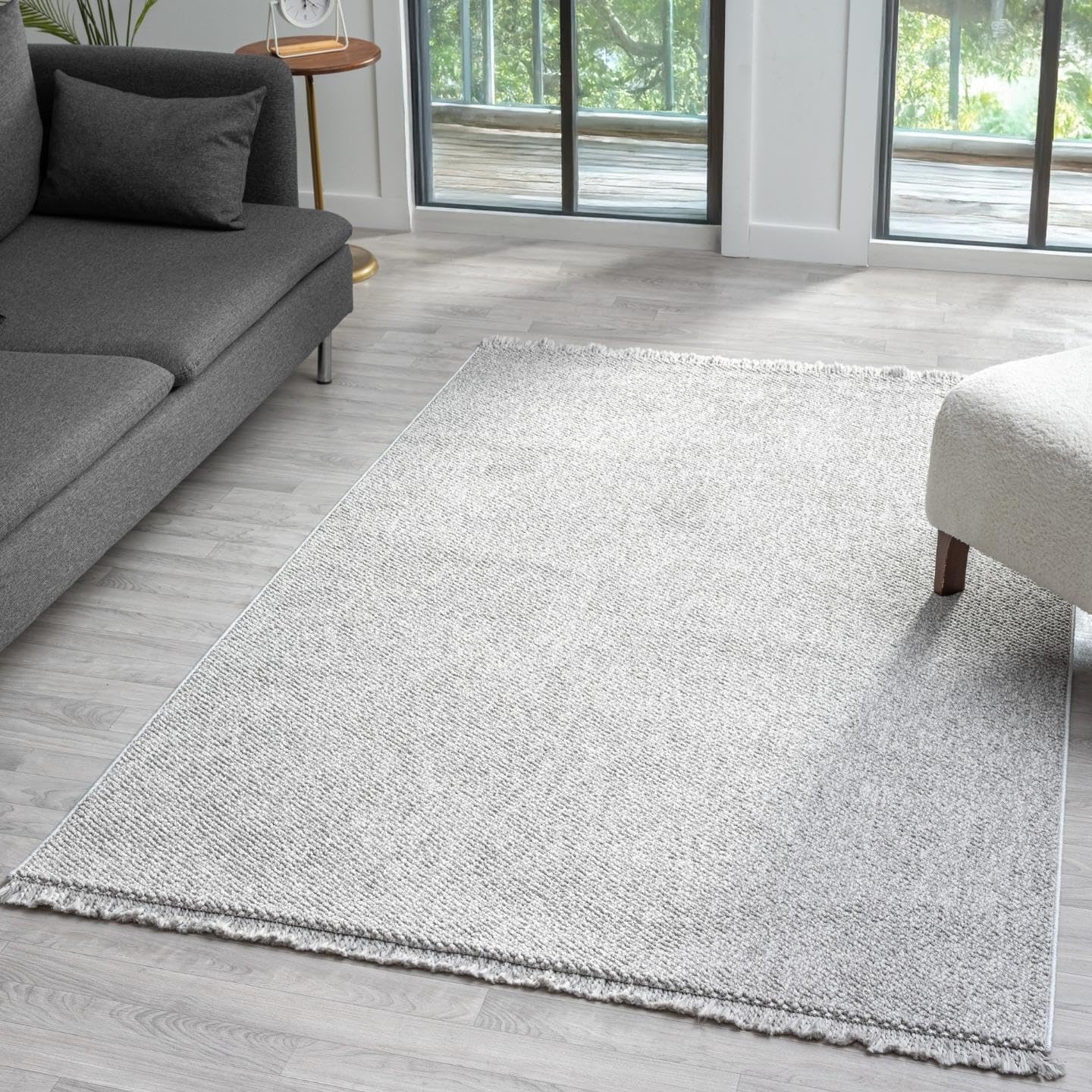 LUXE WEAVERS Solid Machine Woven Gray 9x12 Area Rug, Indoor Stain-Resistant Carpet