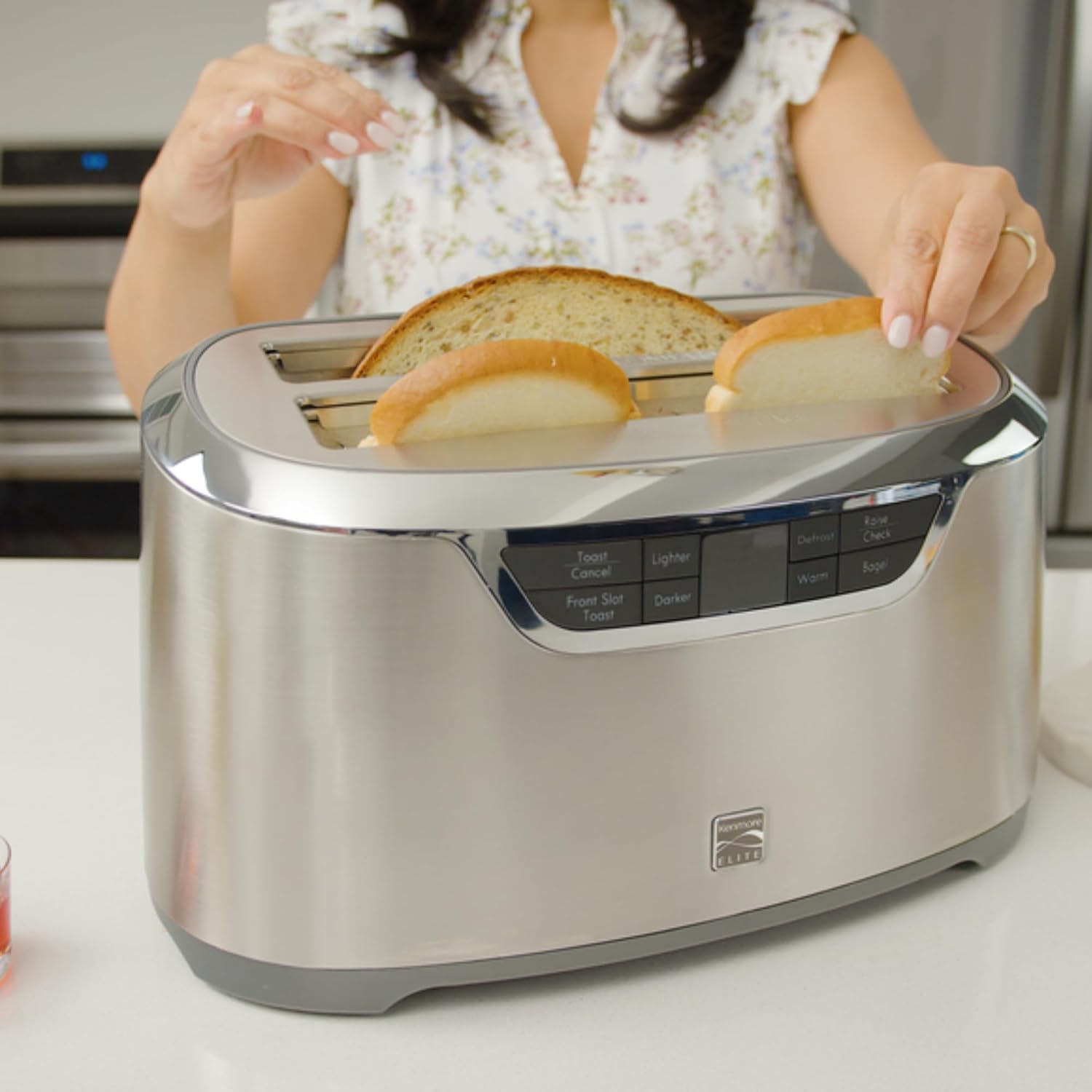 Kenmore Toaster 4 Slice - Extra Wide Slot Countertop Kitchen Appliance, Defrost Function, Grille-Pain, 9 Shade Settings, Easy Clean Crumb Tray, Bread Bagel, Stainless Steel & White (Silver)