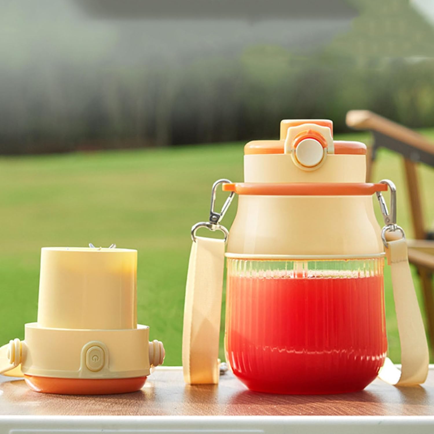 Small Juicer Multifunctional Portable Mixing Cup Fully Automatic Household Juice Cup Fruit Mixing Juice Cup 5V,Orange