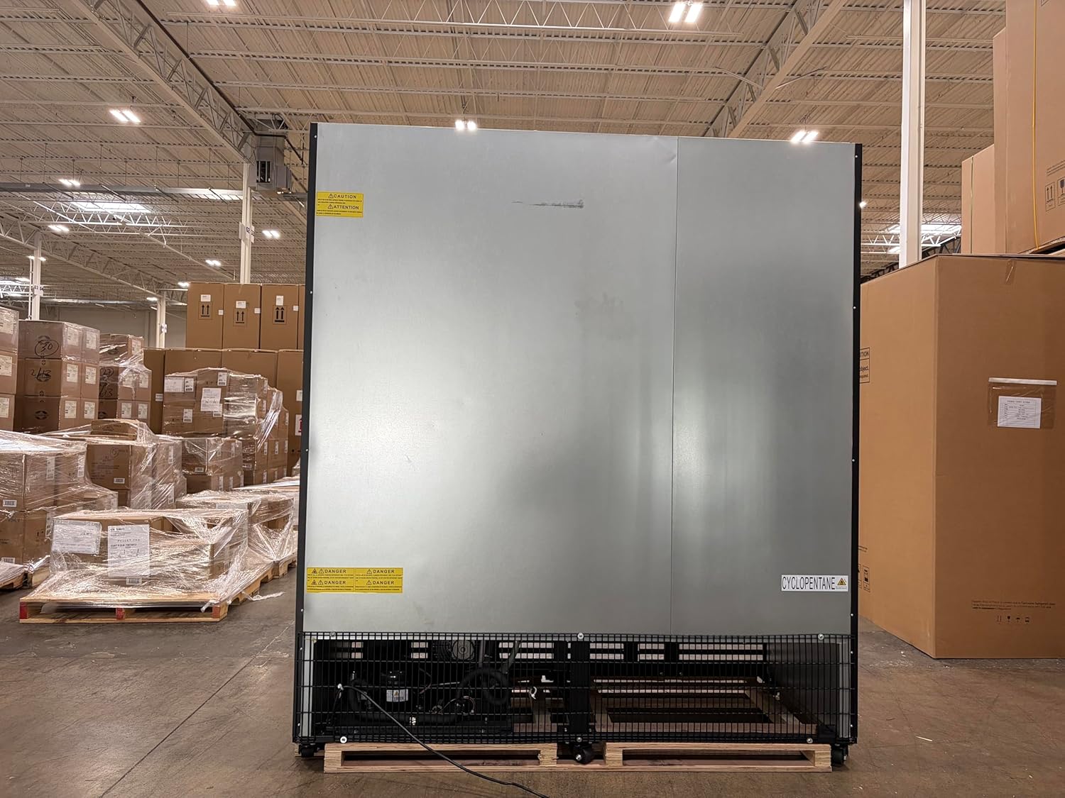 71” Wide Commercial Beverage Refrigerator Display Fridge, Three Glass Door Stainless Steel Merchandiser Drink Cooler With LED Light Adjustable Shelves,ETL Sanitation,63.5 Cu Ft,Black,(Wheels Included)