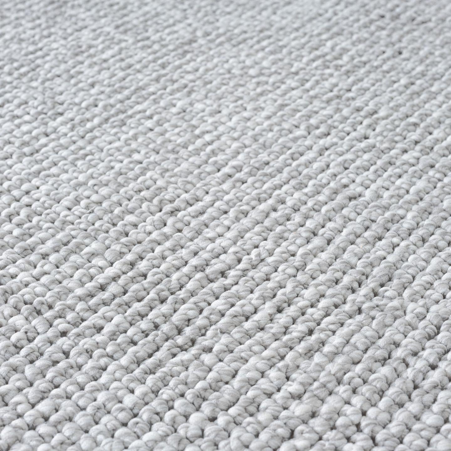 LUXE WEAVERS Solid Machine Woven Gray 9x12 Area Rug, Indoor Stain-Resistant Carpet