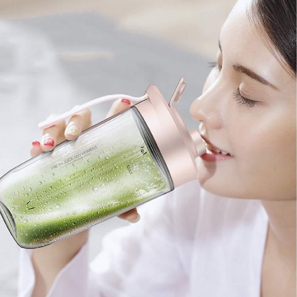 Portable Juicer Blender Mini Juice Extractor, Rechargeable USB Mixer with Stainless Steel Blades, Green