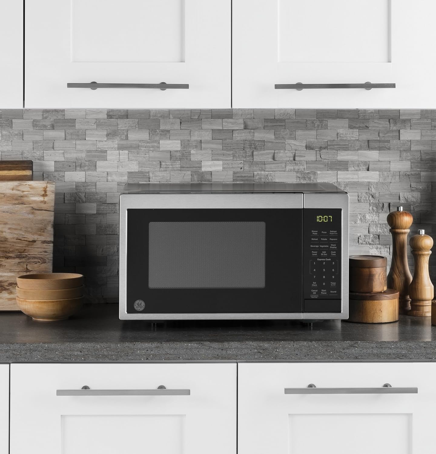 GE Countertop Microwave Oven | 0.9 Cubic Feet Capacity, 900 Watts | Kitchen Essentials for the Countertop or Dorm Room | Stainless Steel