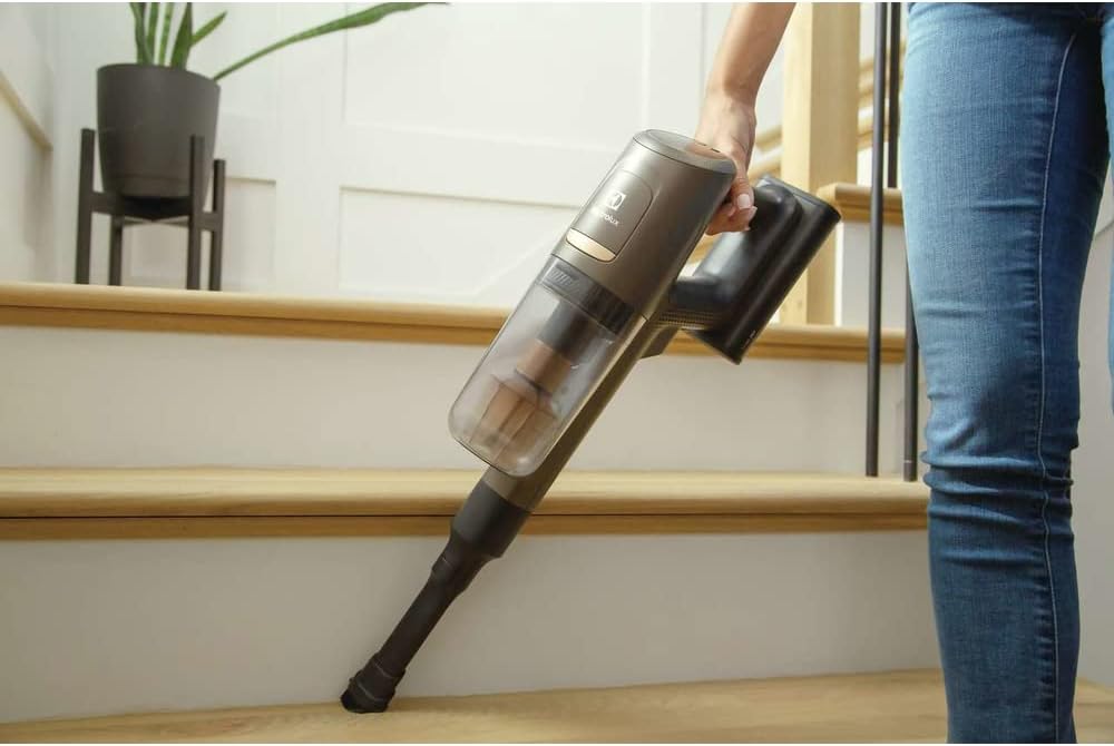 Electrolux Ultimate800, EHVS85W3AM, Complete Home Lightweight Cordless Stick Vacuum, Motorized Nozzles, 5-Step Filtration, LED Smart Display, for Floors, Upholstery, Mattresses, in Mahogany Bronze